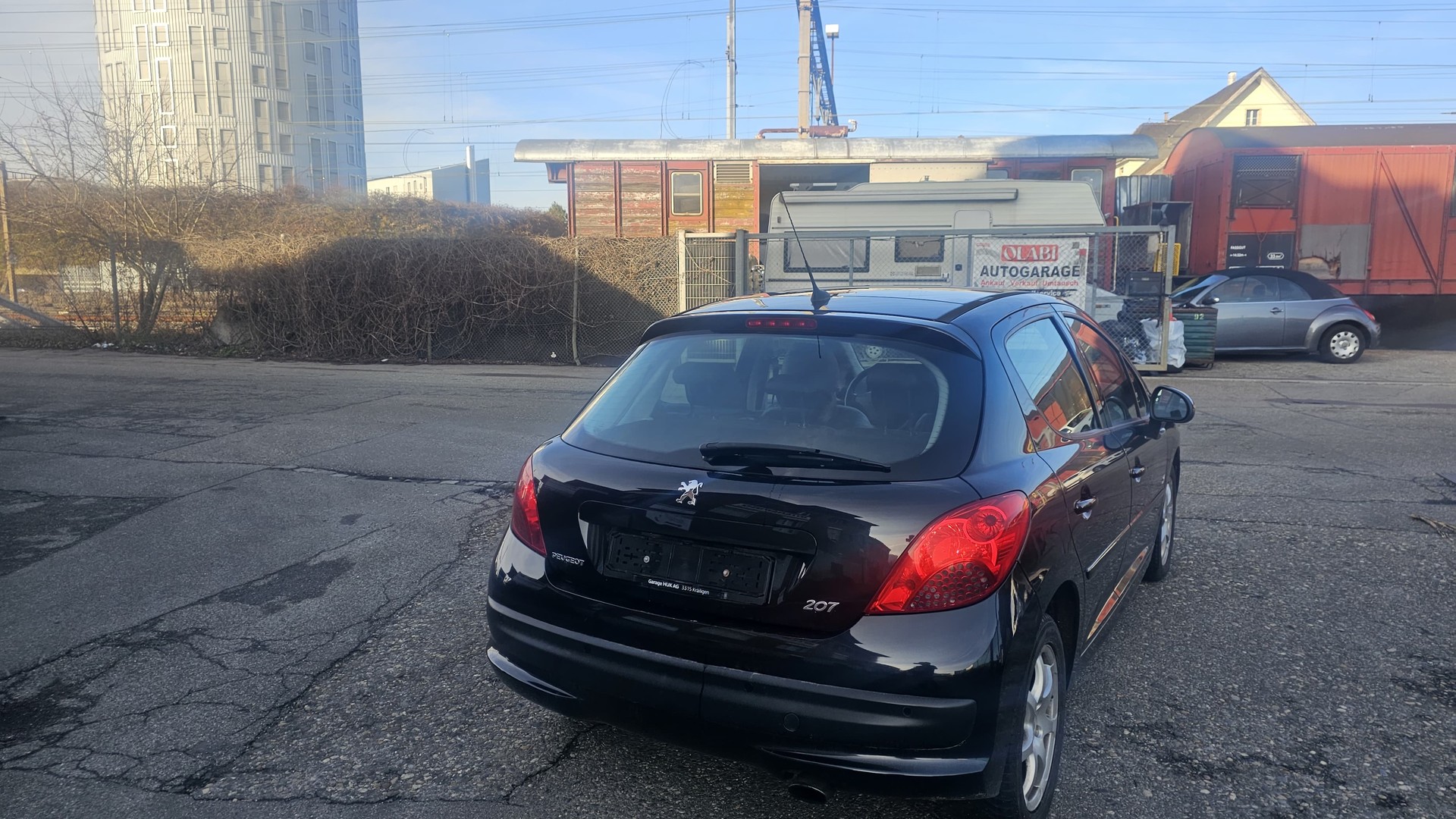 PEUGEOT 207 1.6 16V Turbo GT 150-image-6