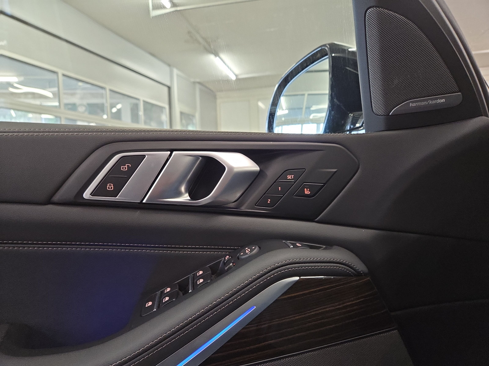 BMW X5 xDrive 48V 30d M Sport Steptronic-image-14