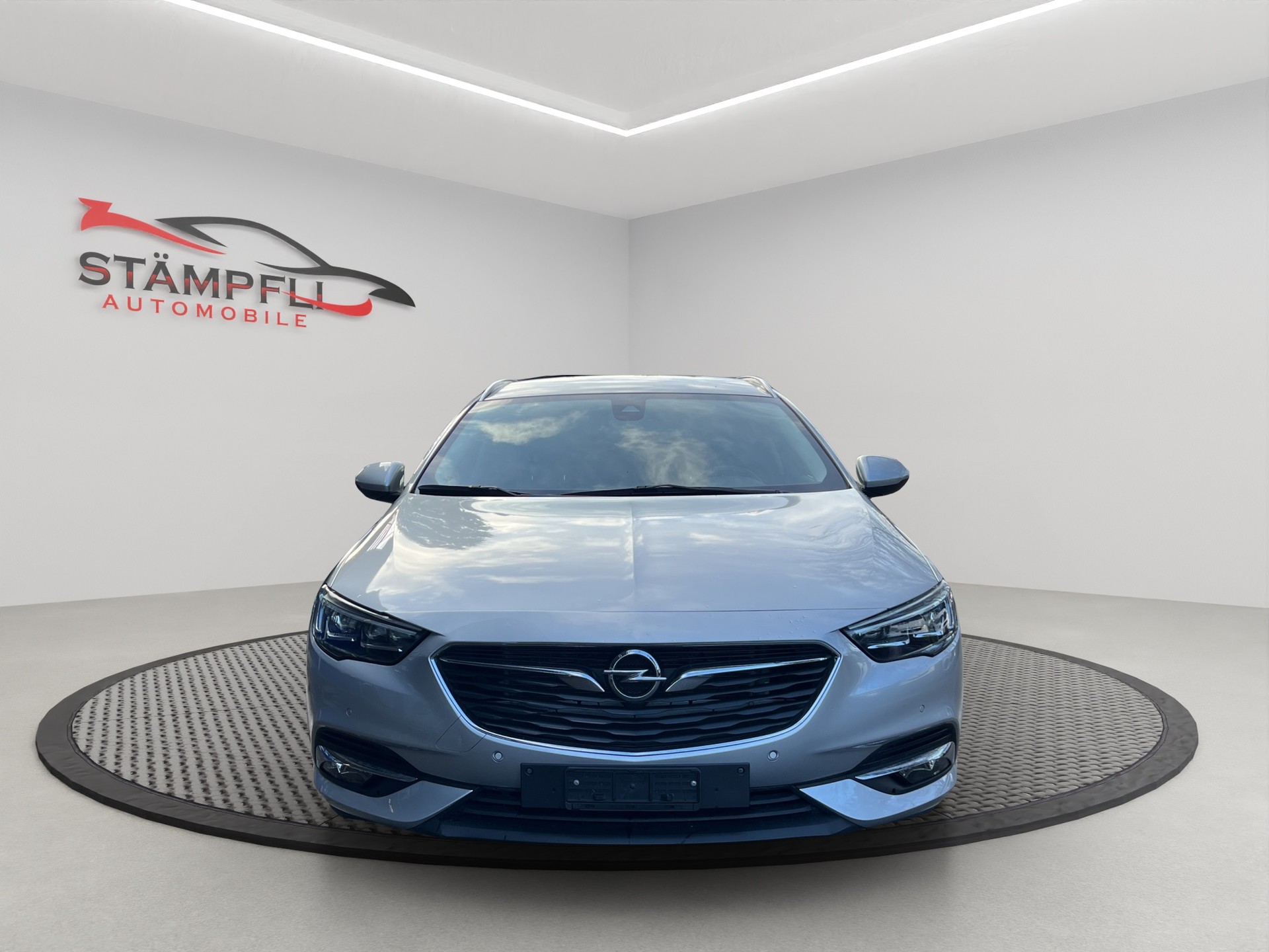 OPEL Insignia 2.0 BiDTI Sports Tourer Excellence 4WD Auto-image-3