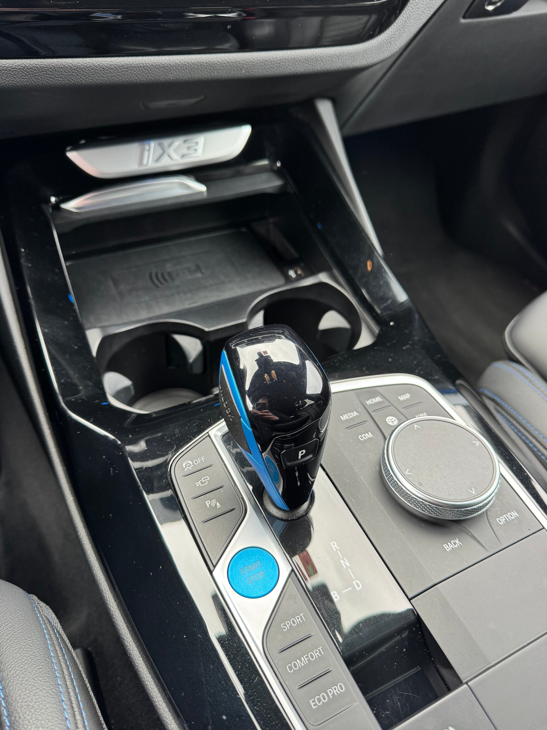 BMW iX3 Impressive-image-13