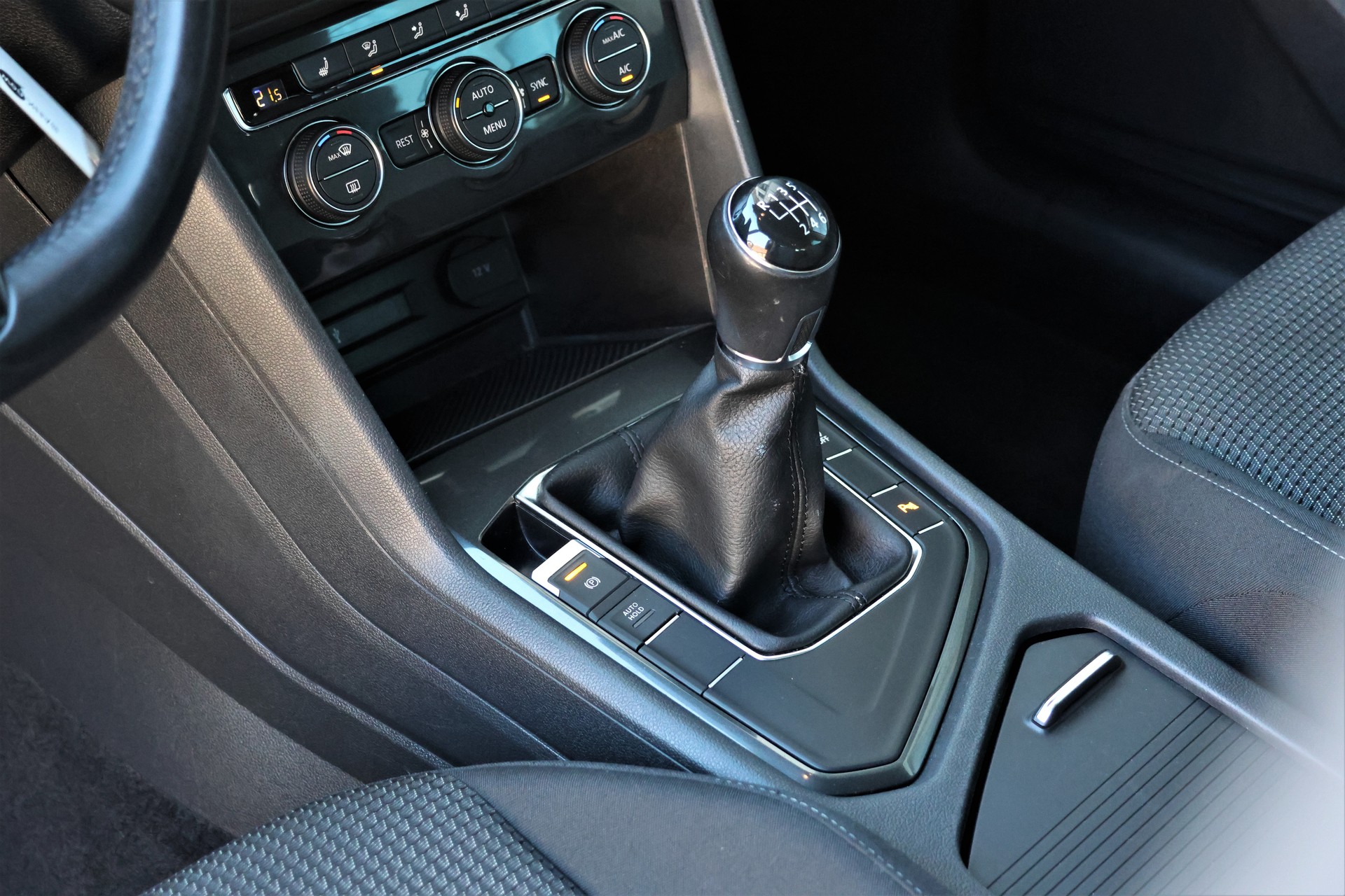VW Tiguan 1.4TSI Trendline (CH)-image-9
