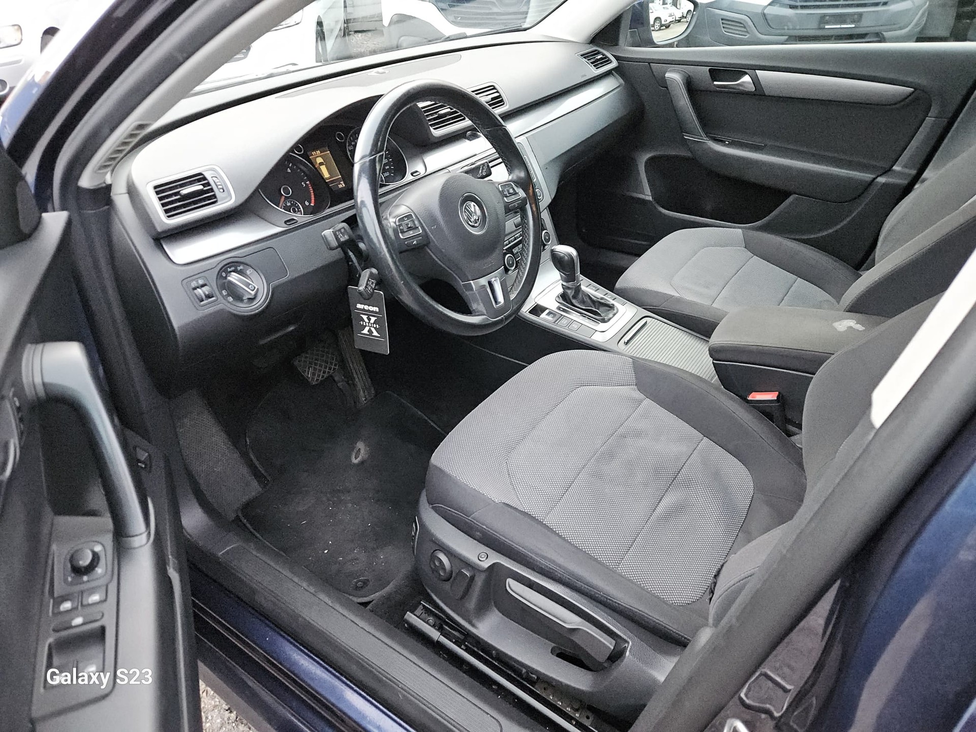 VW Passat Variant 2.0 TDI BMT Comfortline DSG-image-10