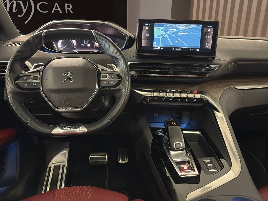 PEUGEOT 3008 1.2 PureTech GT Pack EAT8-image-4