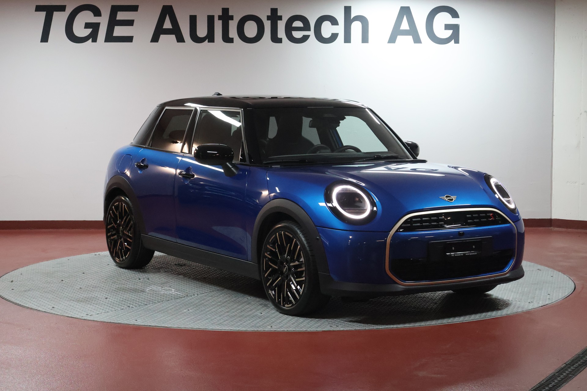 MINI Cooper S DKG-image-3