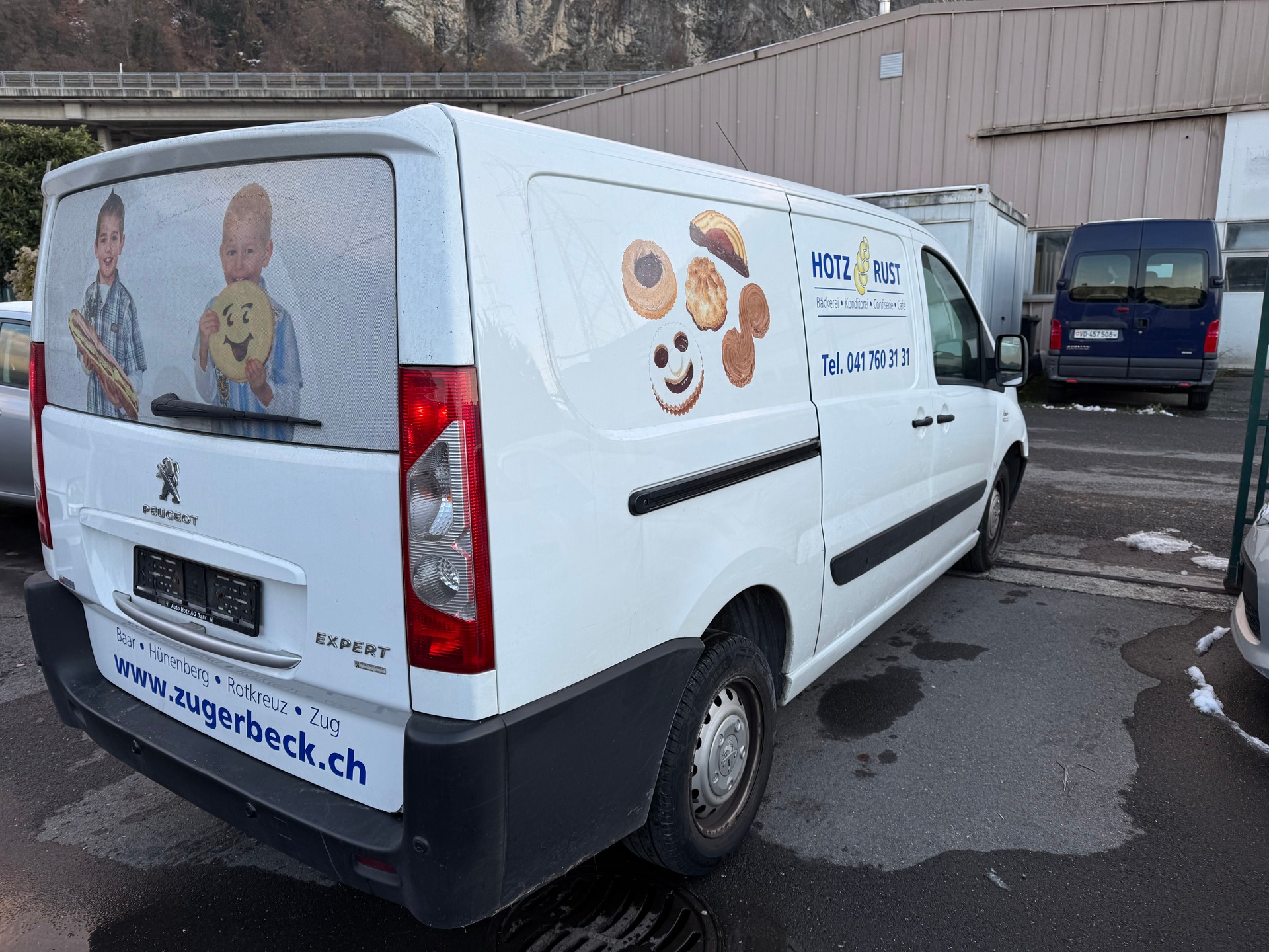 PEUGEOT Expert 1.6 HDi 227 L1H1-image-2