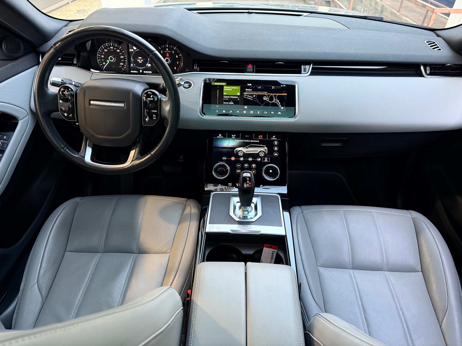 LAND ROVER Range Rover Evoque P 200 MHEV HSE AT9-image-7