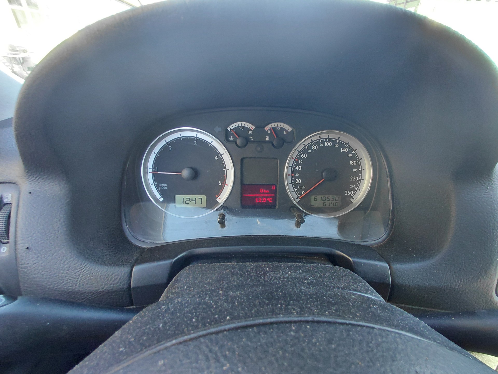 VW Golf 1.9 TDI Comfortline 4Motion-image-9