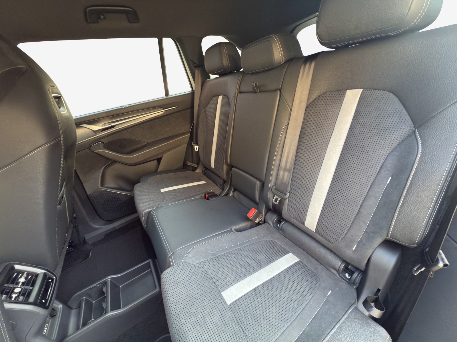 SKODA Kodiaq 2.0 TSI Sportline 4x4-image-11