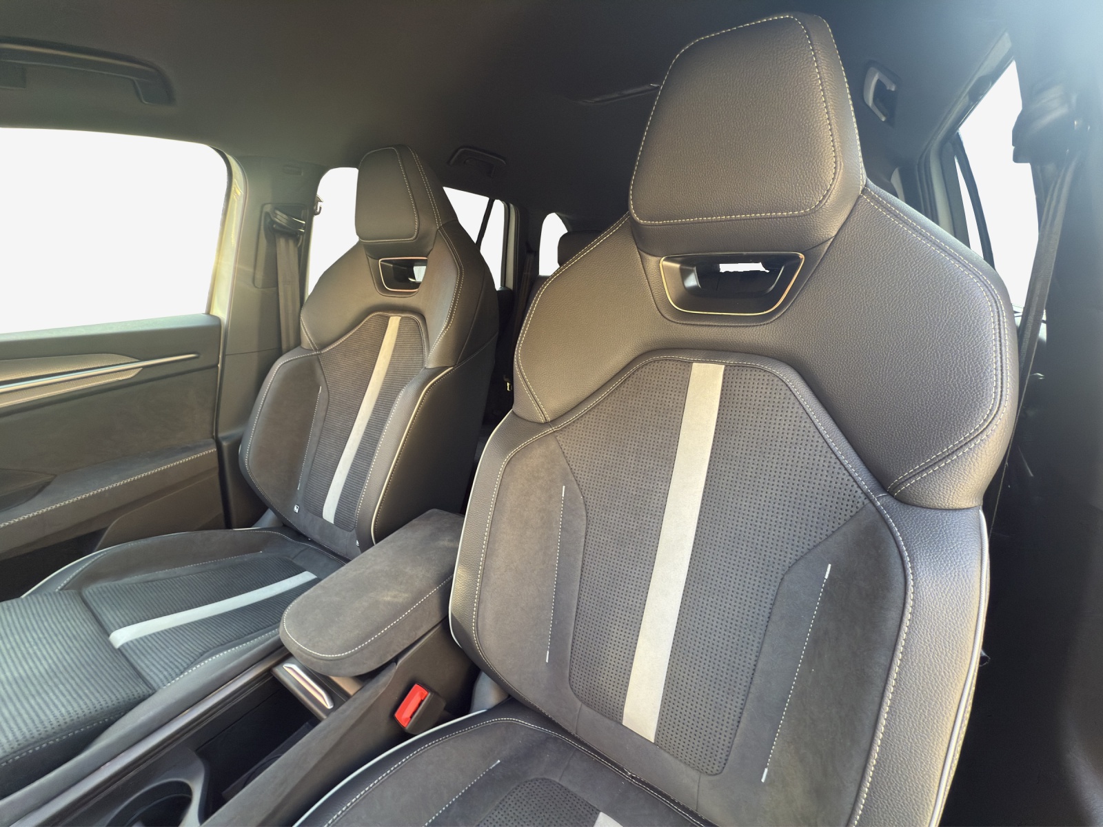 SKODA Kodiaq 2.0 TSI Sportline 4x4-image-15