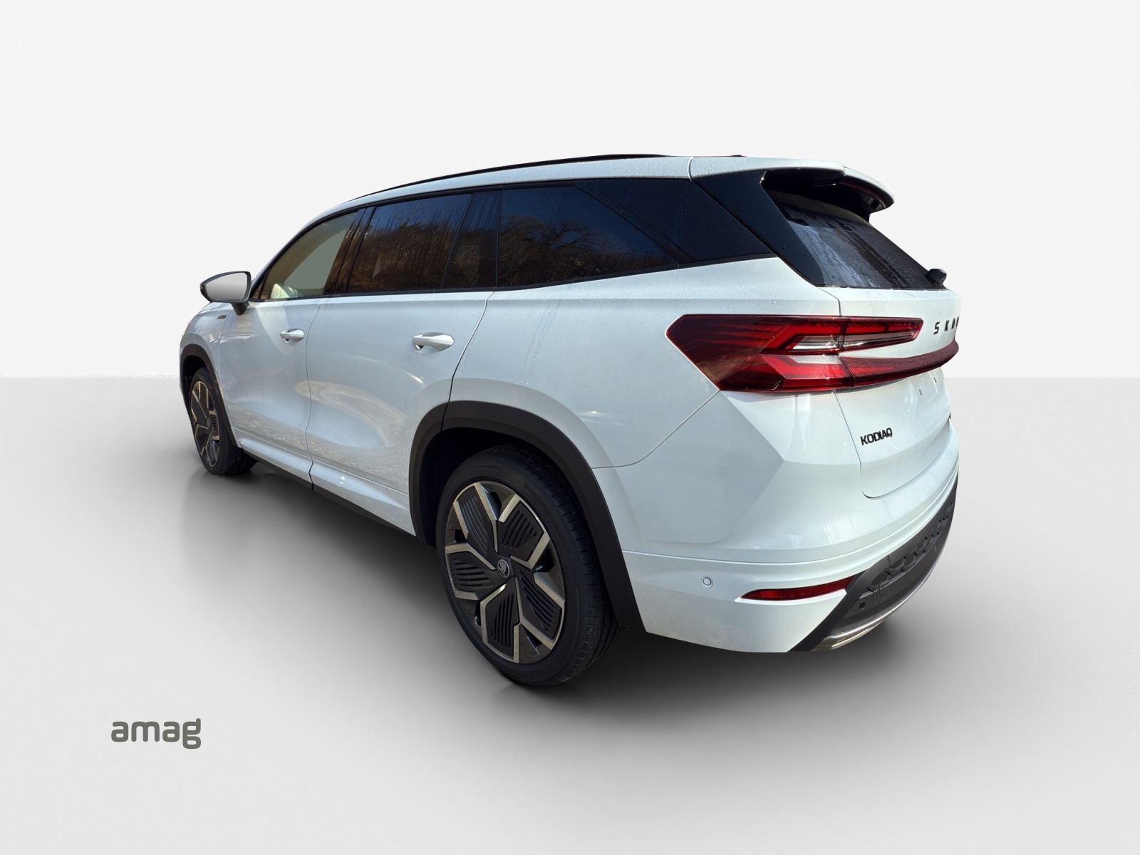 SKODA Kodiaq 2.0 TSI Sportline 4x4-image-2