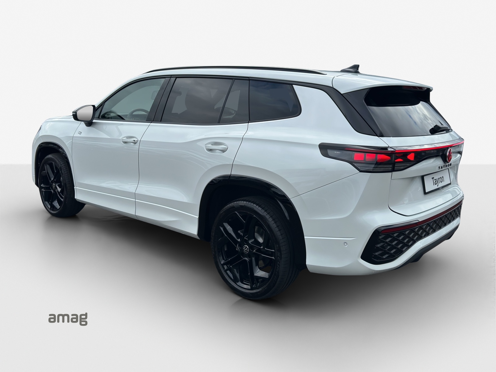 VW Tayron 2.0 TSI R-Line DSG 4Motion-image-2