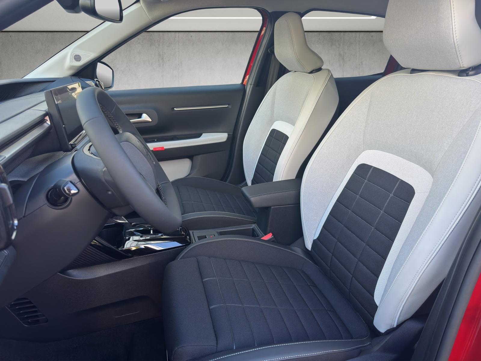 CITROEN C3 1.2 Hybrid 110 Max-image-8