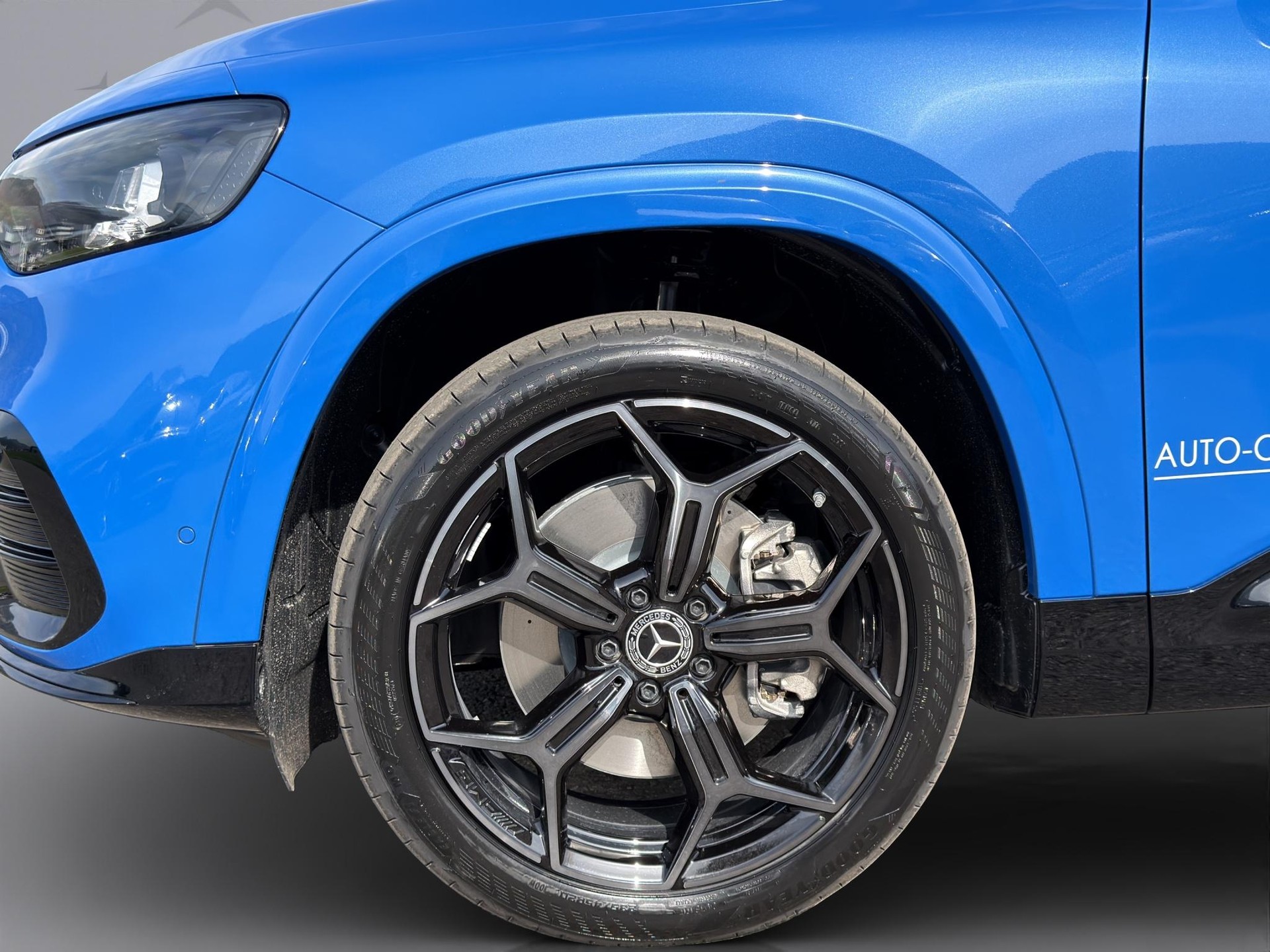 MERCEDES-BENZ GLB 350 4matic-image-20