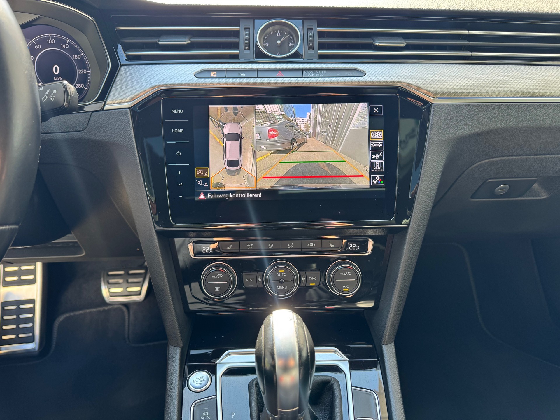 VW Arteon 2.0 TSI BMT R-Line 4Motion DSG-image-12