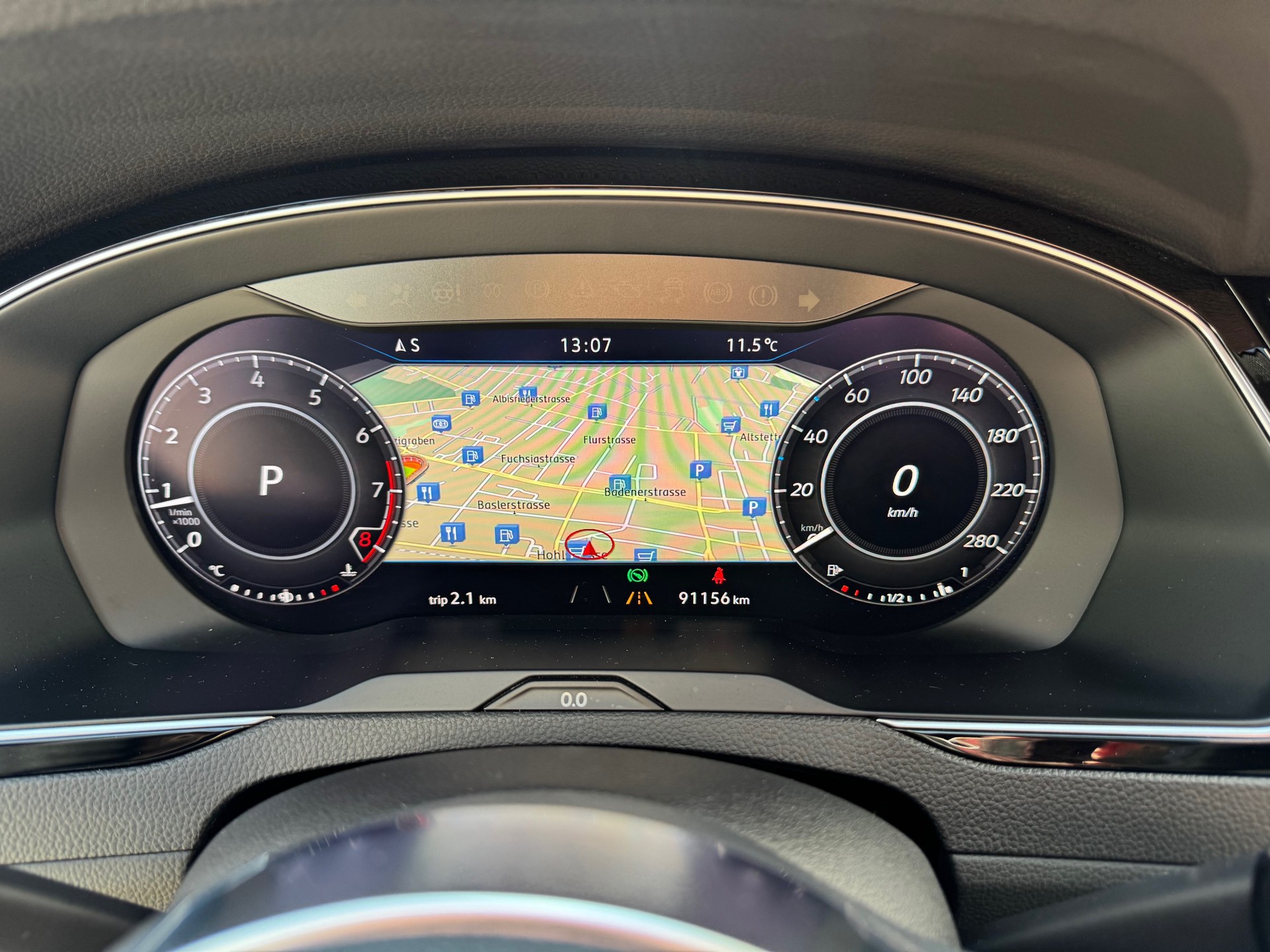 VW Arteon 2.0 TSI BMT R-Line 4Motion DSG-image-10