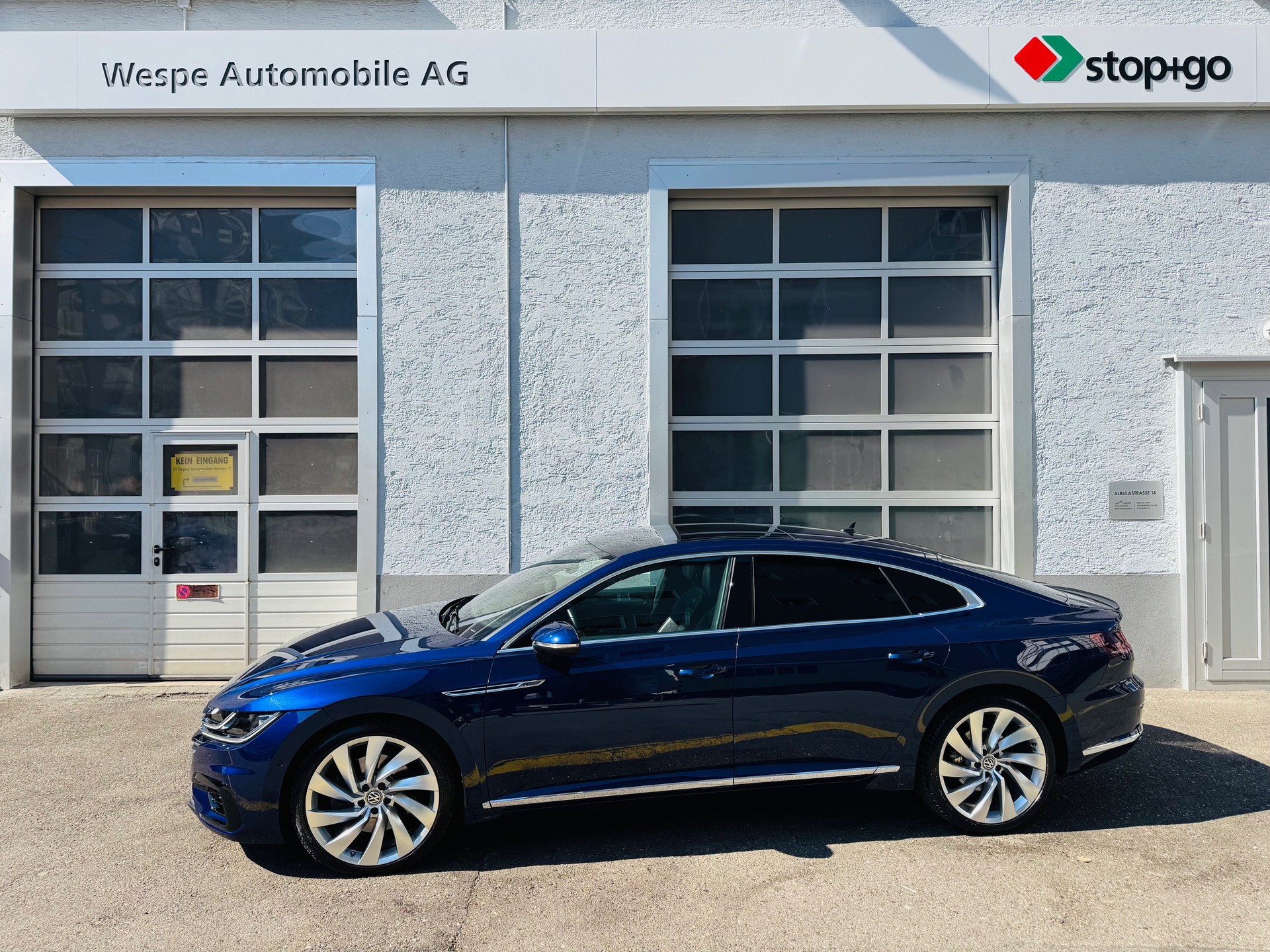 VW Arteon 2.0 TSI BMT R-Line 4Motion DSG-image-1
