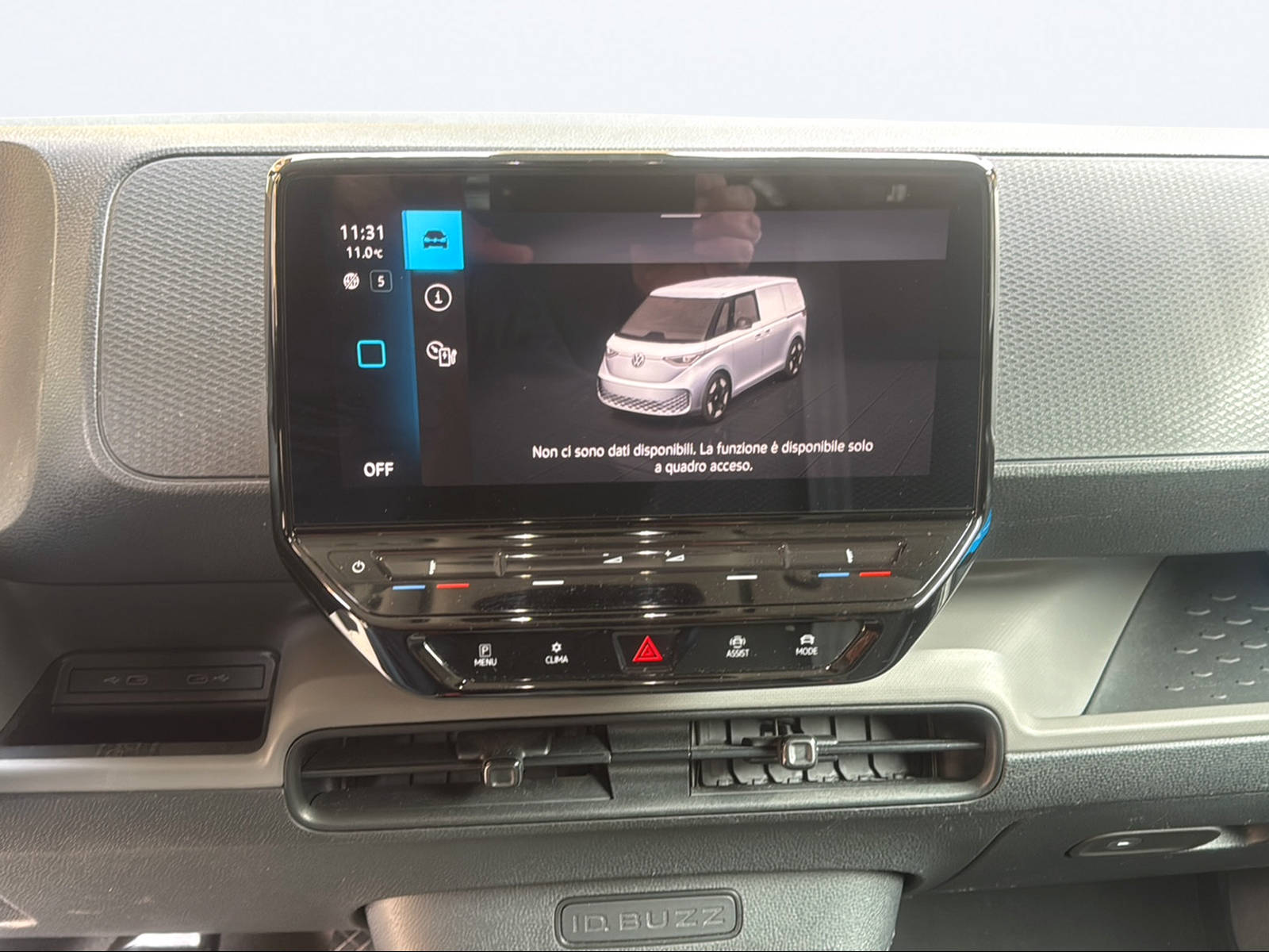 VW ID. Buzz Cargo-image-10