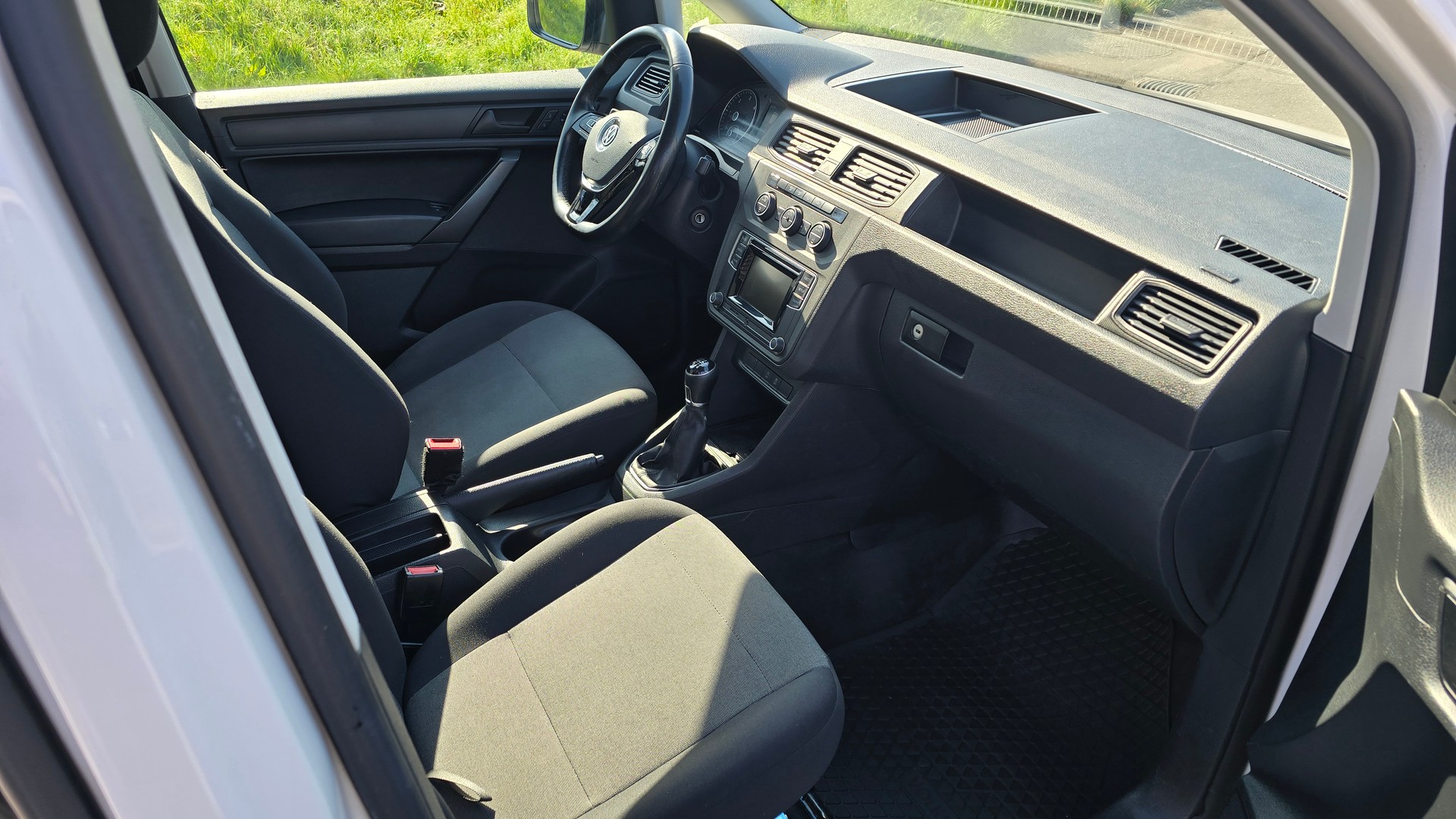 VW Caddy 2.0TDI 4Motion BlueMotion Technology AHK, Klima-image-13
