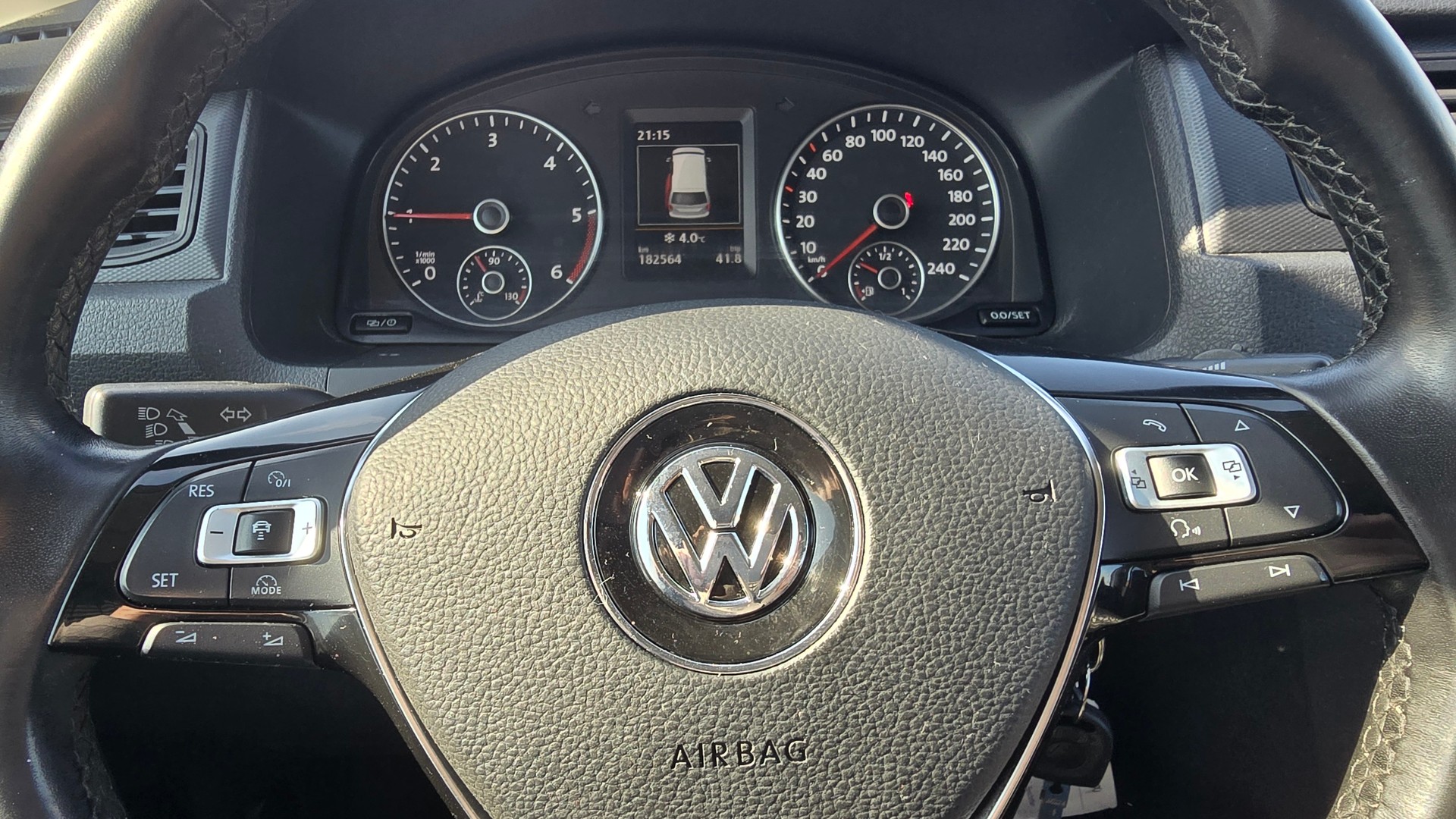 VW Caddy 2.0TDI 4Motion BlueMotion Technology AHK, Klima-image-5