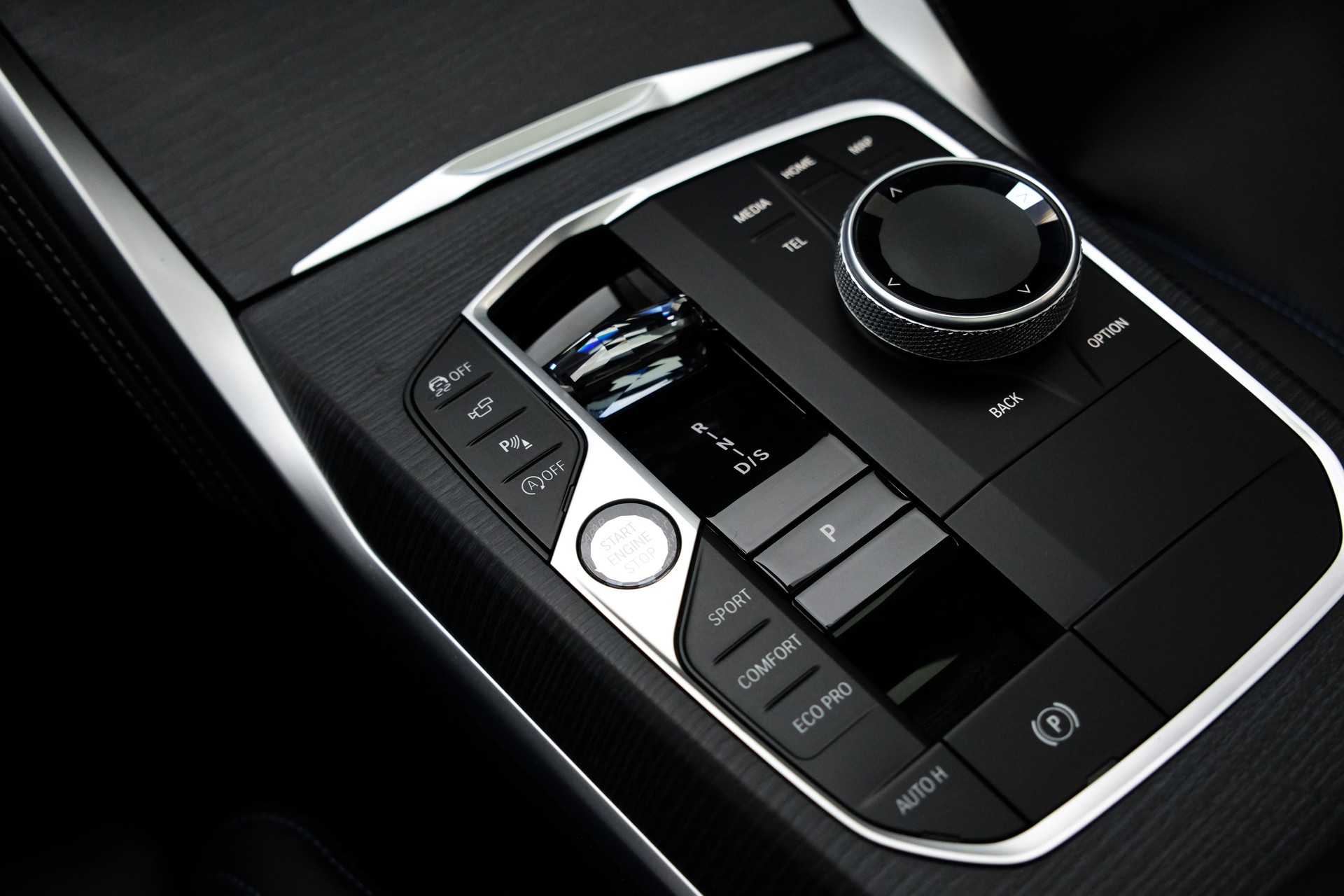 BMW M440i xDrive 48V Coupé M Sport Pro Steptronic-image-26