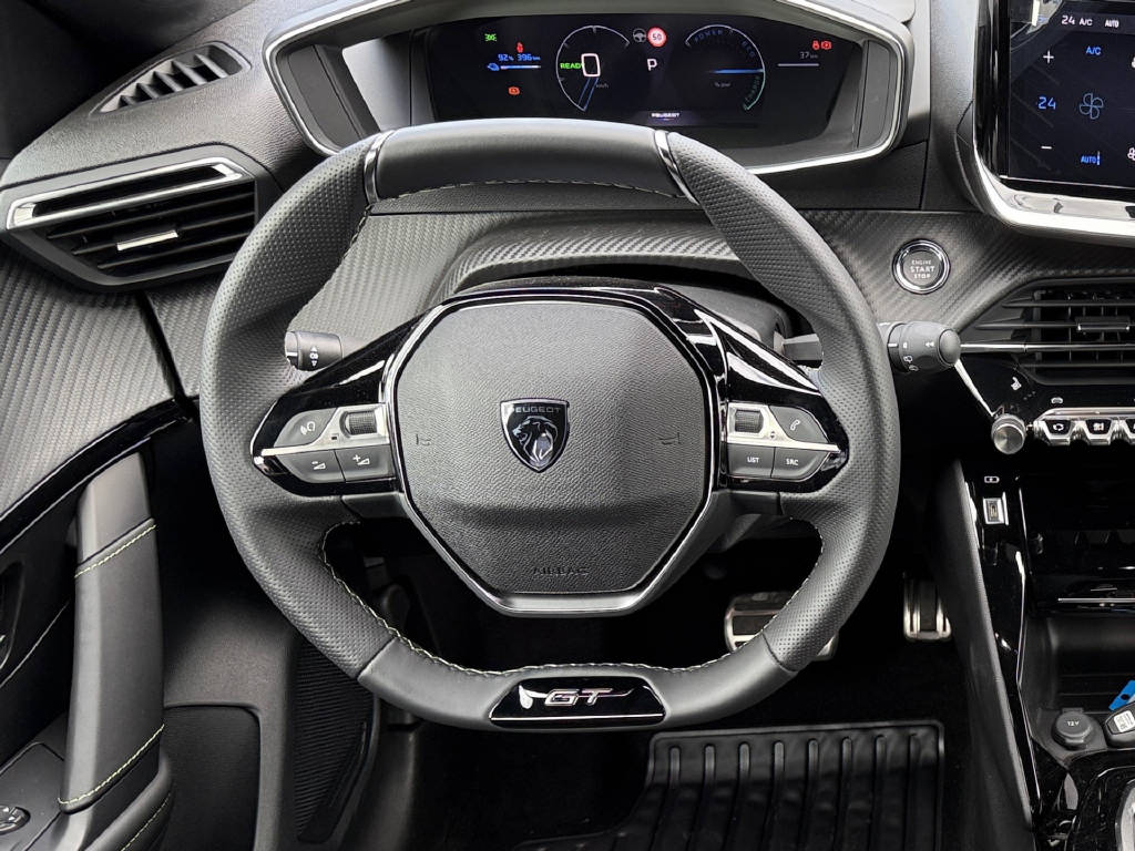 PEUGEOT 208 Electrique 156 ch (115 kW) GT-image-8