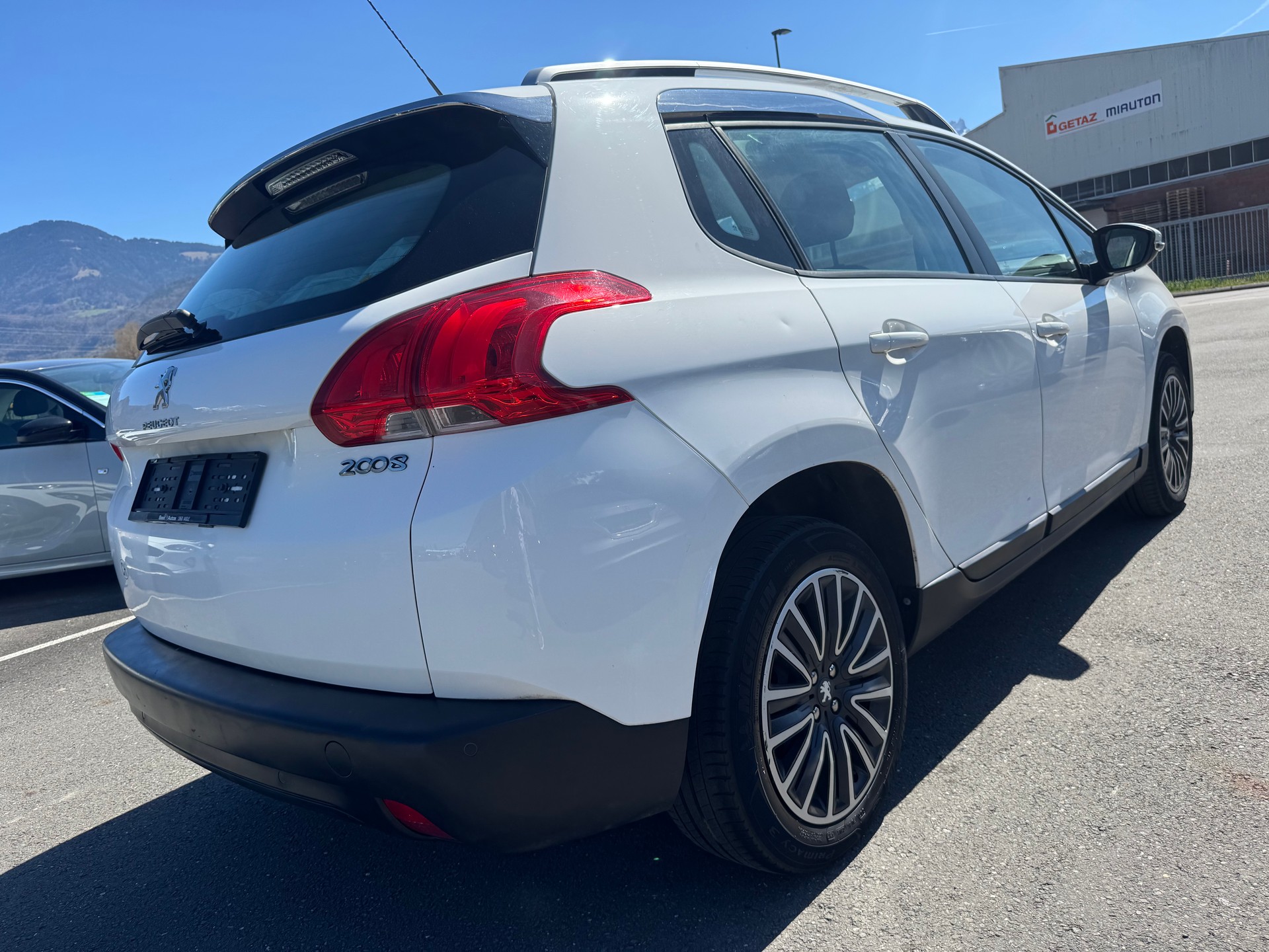 PEUGEOT 2008 1.6 VTI Active-showroom-element-3