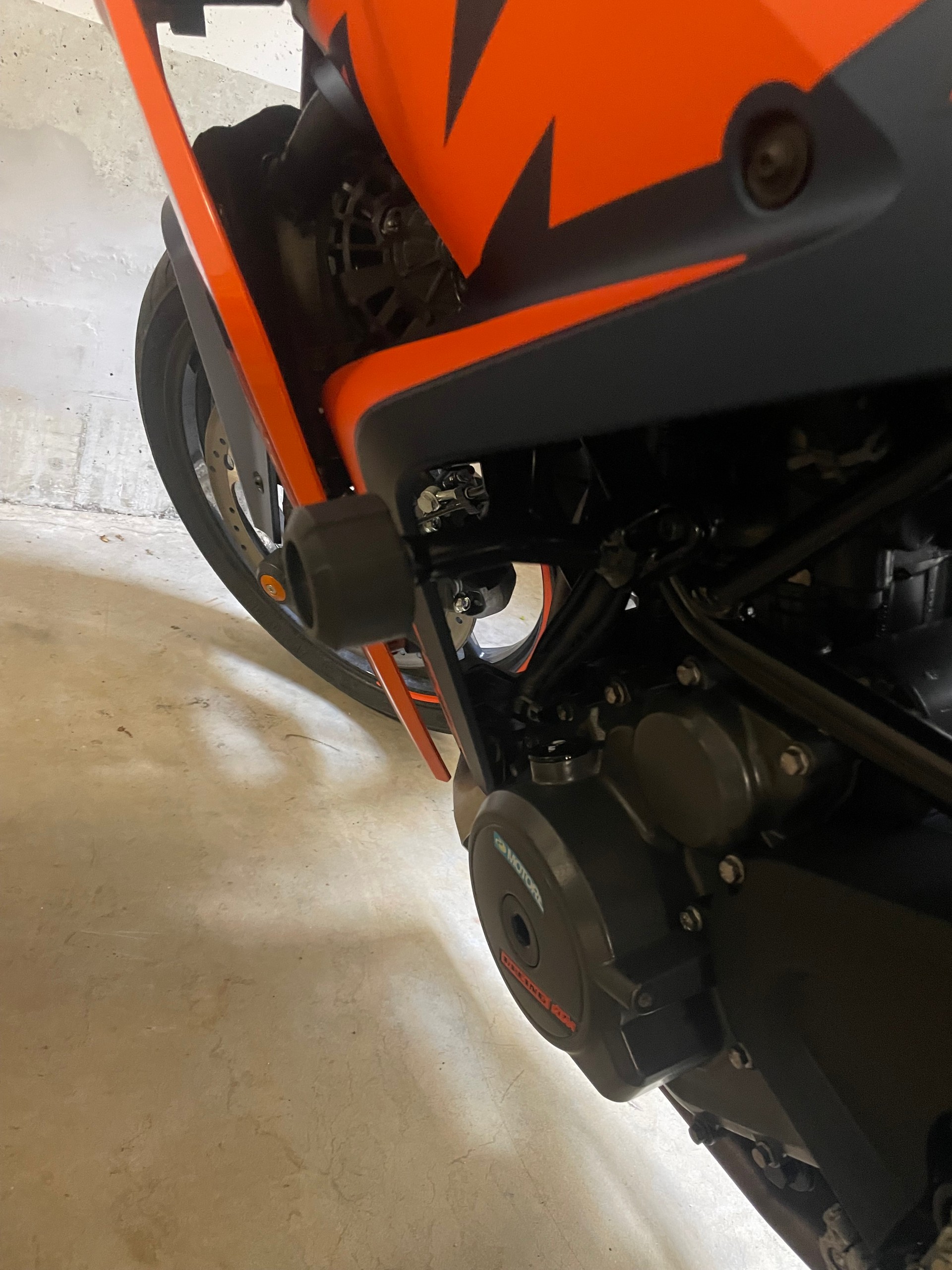 KTM RC 390-image-3