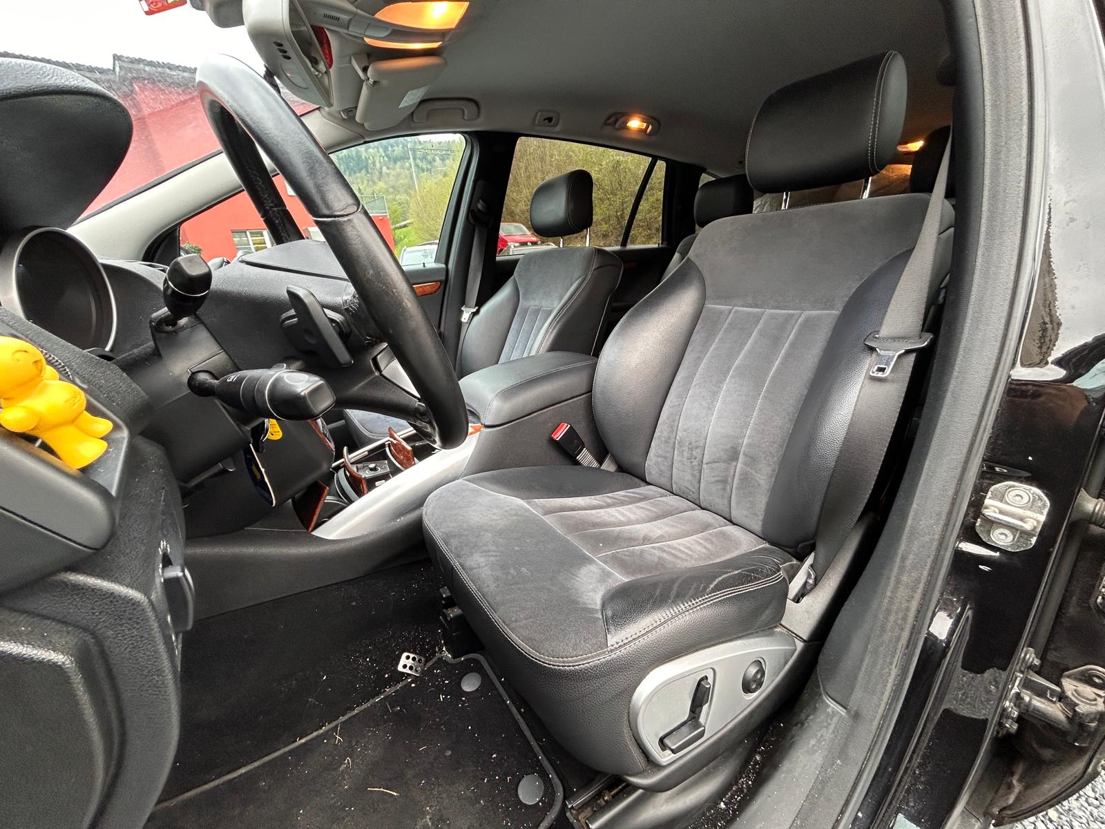 MERCEDES-BENZ R 350 BlueTEC L 4Matic 7G-Tronic-image-15
