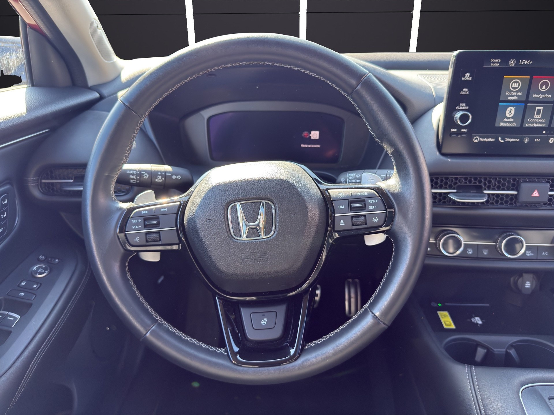 HONDA ZR-V 2.0i MMD Hybrid Advance Automatic-image-9