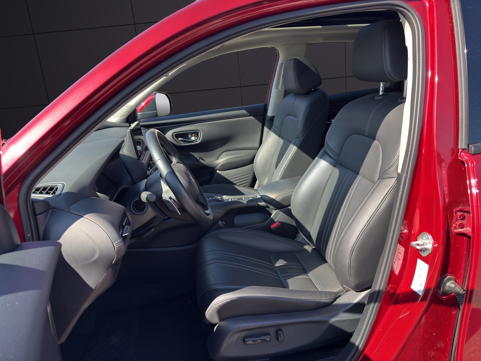 HONDA ZR-V 2.0i MMD Hybrid Advance Automatic-image-14