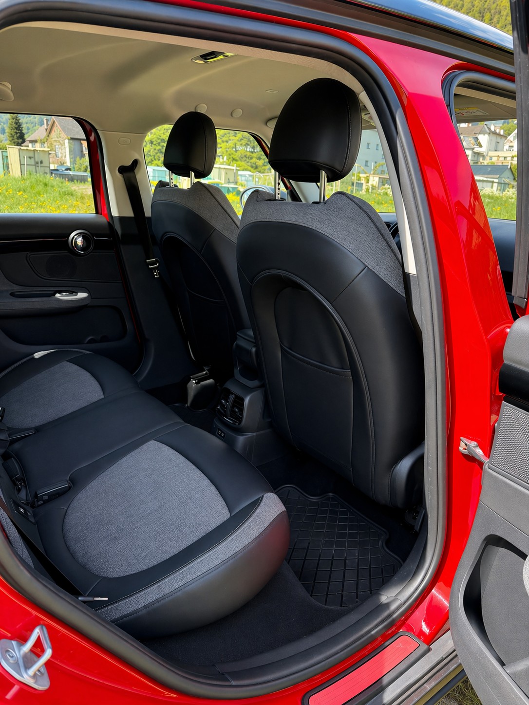 MINI Countryman Cooper S Highland Edition ALL4 Steptronic-image-2