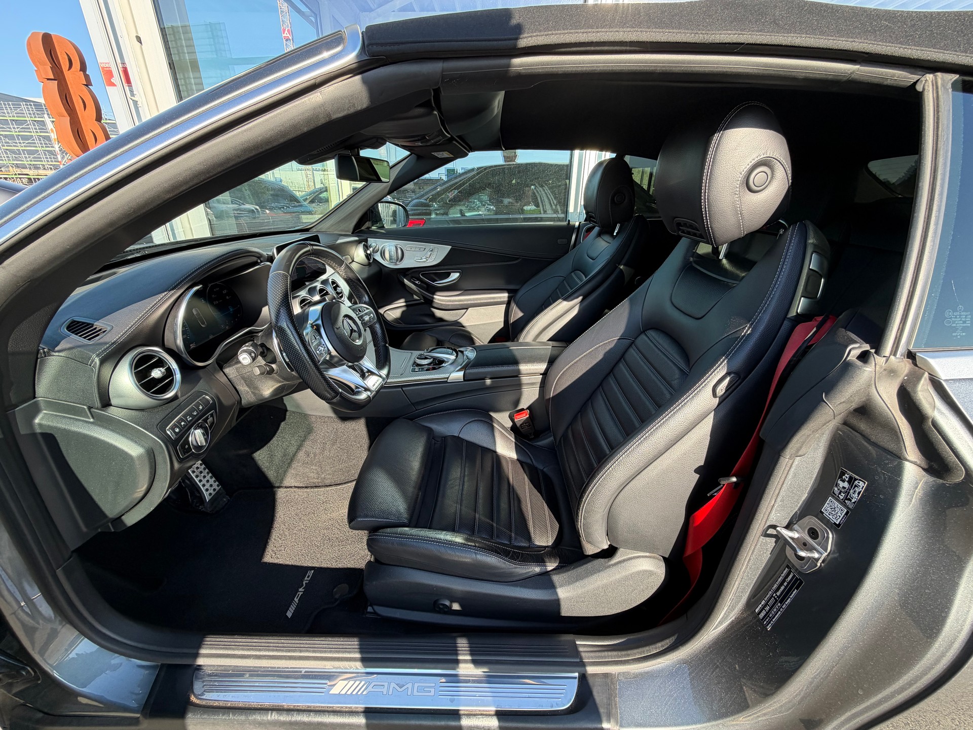 MERCEDES-BENZ C 43 Cabriolet AMG 4Matic 9G-Tronic-image-13
