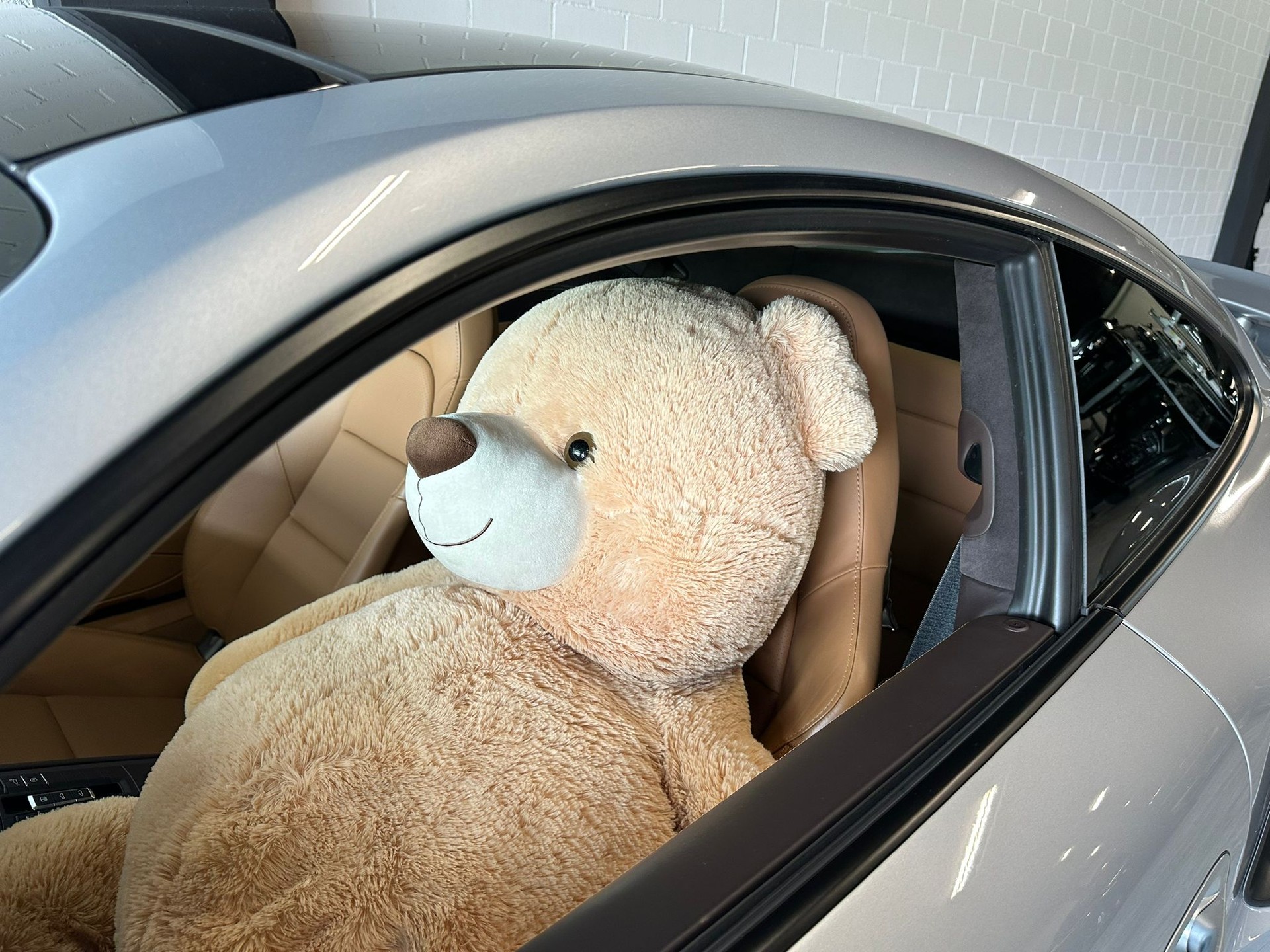 PORSCHE 911 Turbo S PDK-image-2