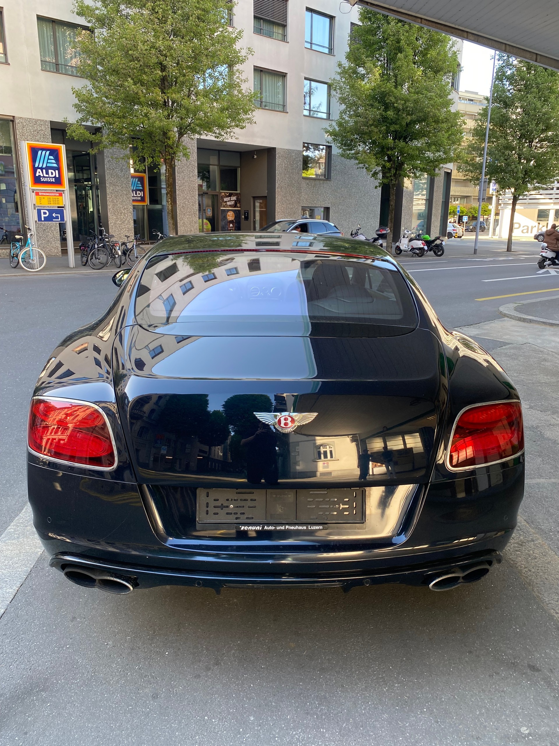 BENTLEY Continental GT 4.0 V8 S-image-5