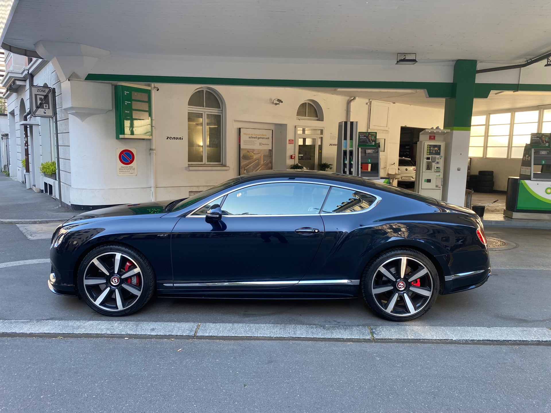 BENTLEY Continental GT 4.0 V8 S-image-3