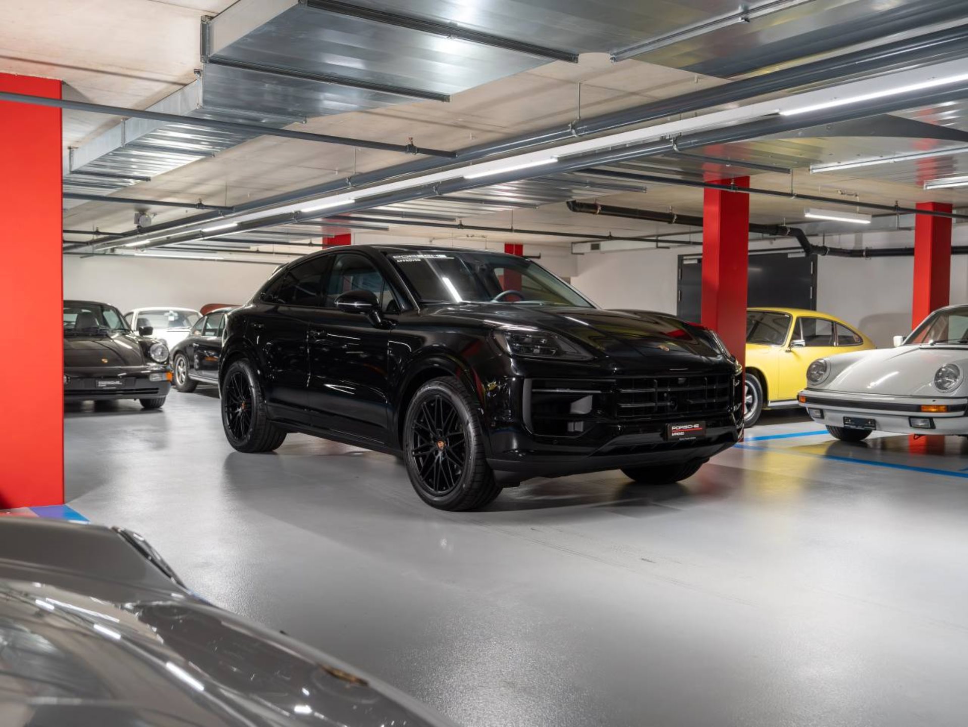 PORSCHE Cayenne Coupé Black Edition-image-5