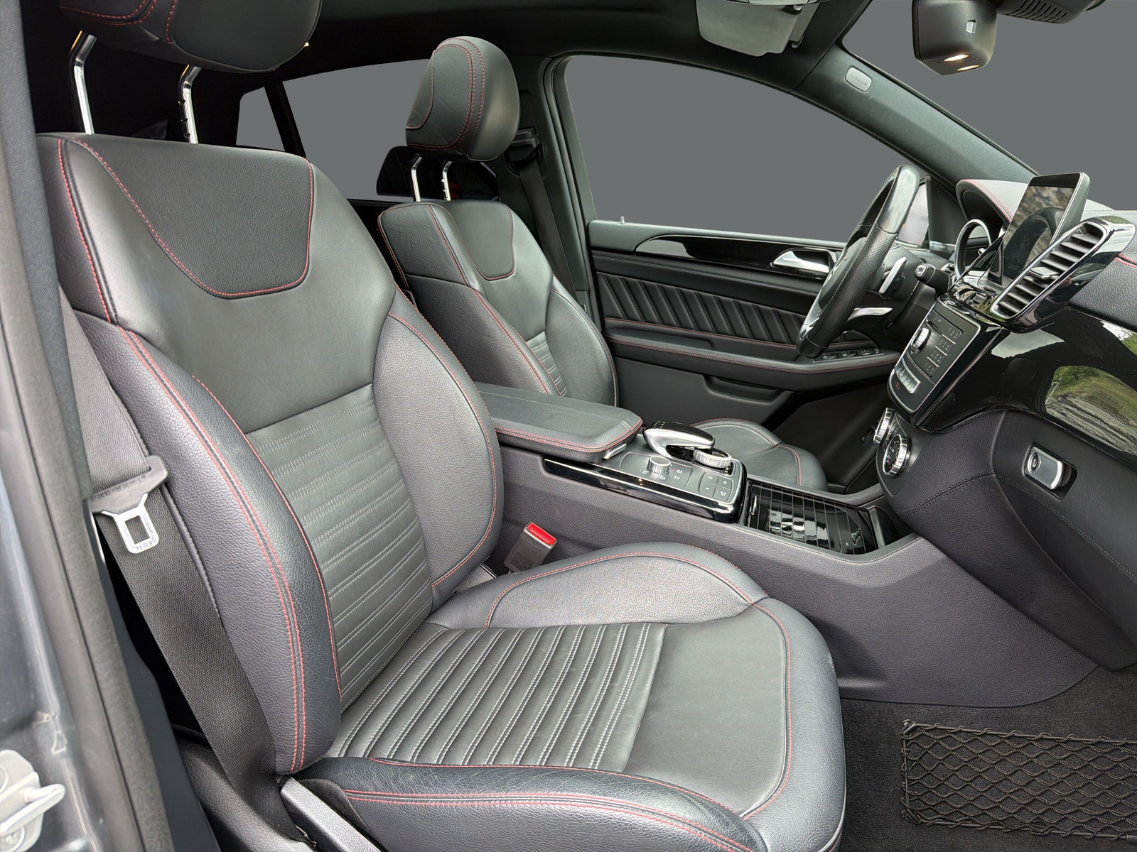 MERCEDES-BENZ GLE Coupé 43 AMG 4Matic-image-17