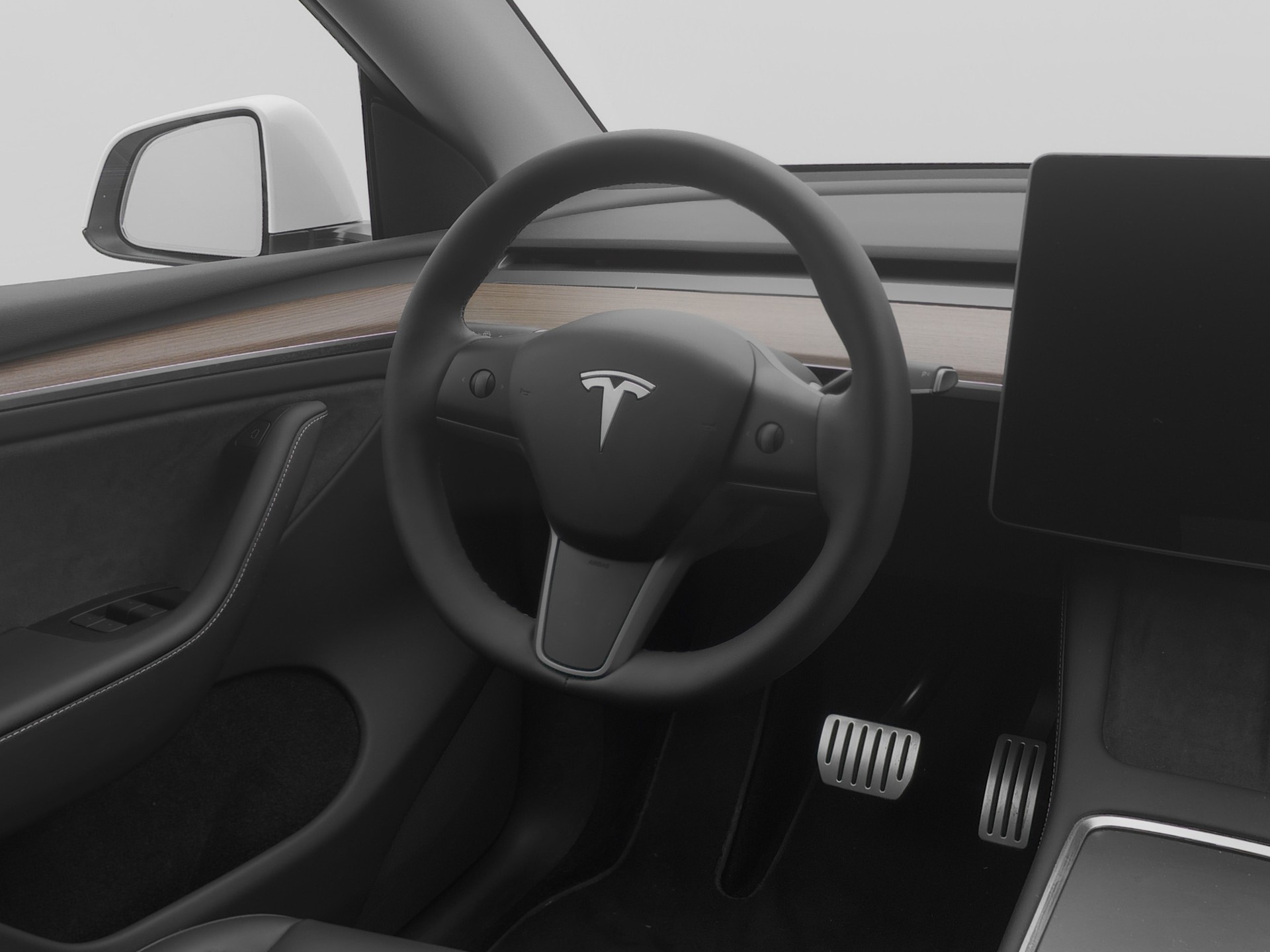 TESLA Model Y Performance-image-5