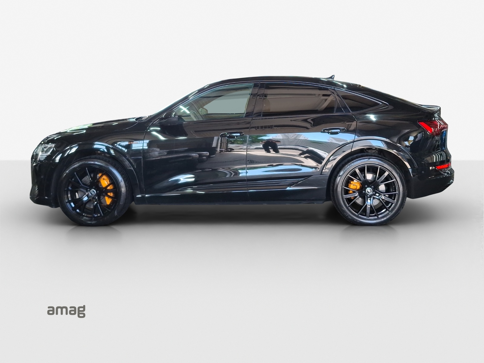 AUDI e-tron 55 Sportback S Line Black Edition quattro-image-1