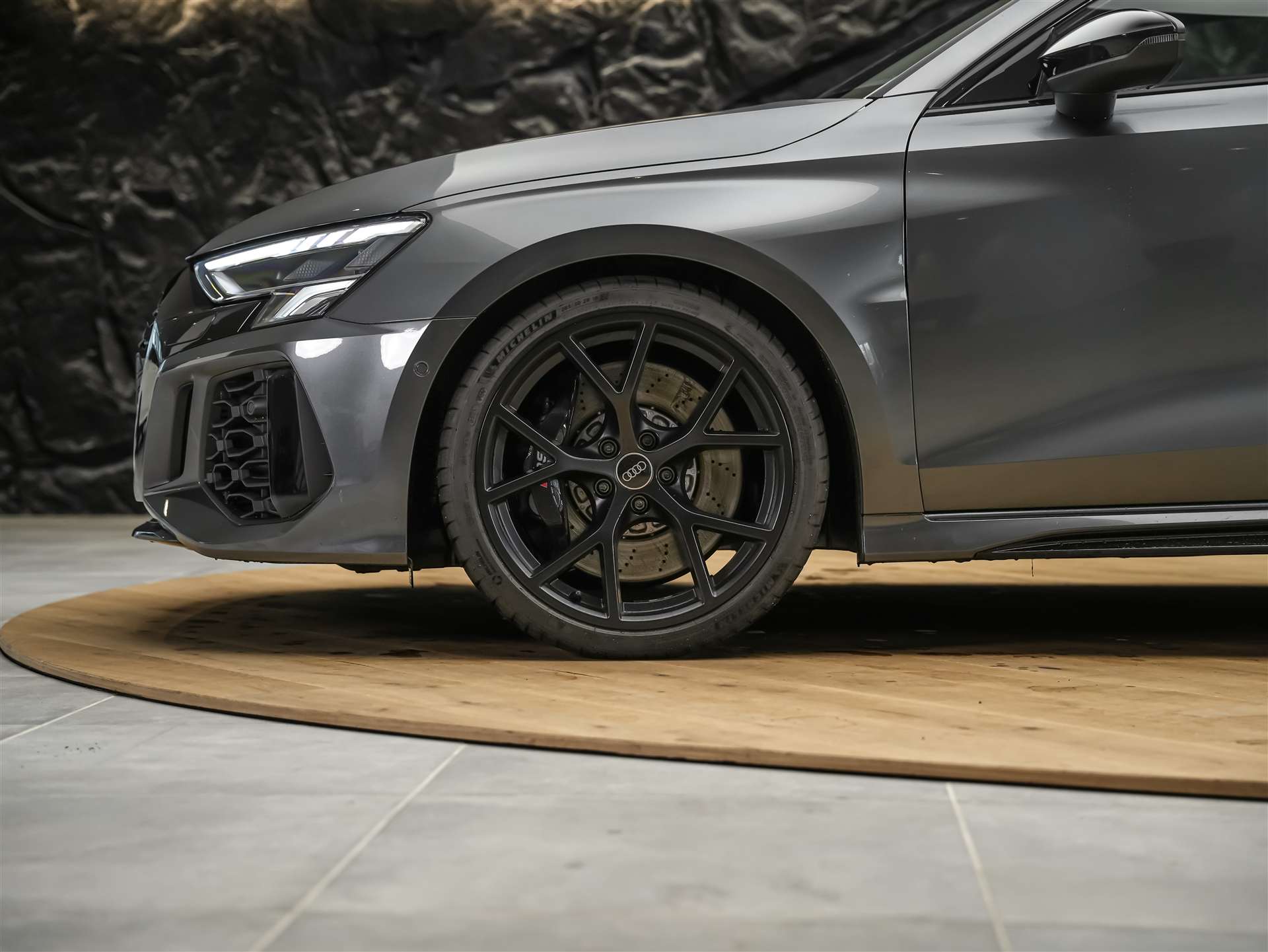 AUDI RS3 Sportback 2.5 TSI quattro S-tronic *RS Sport Abgasanlage*RS Sportsitze*Sitzheizung*Adaptives Fahrwerk-image-15