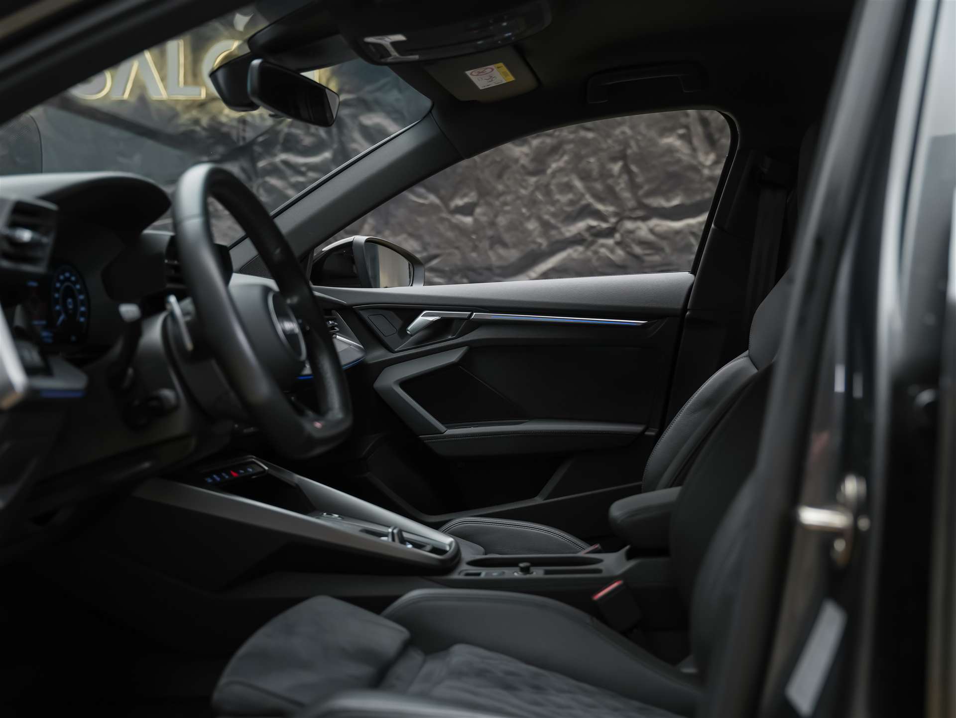 AUDI RS3 Sportback 2.5 TSI quattro S-tronic *RS Sport Abgasanlage*RS Sportsitze*Sitzheizung*Adaptives Fahrwerk-image-8