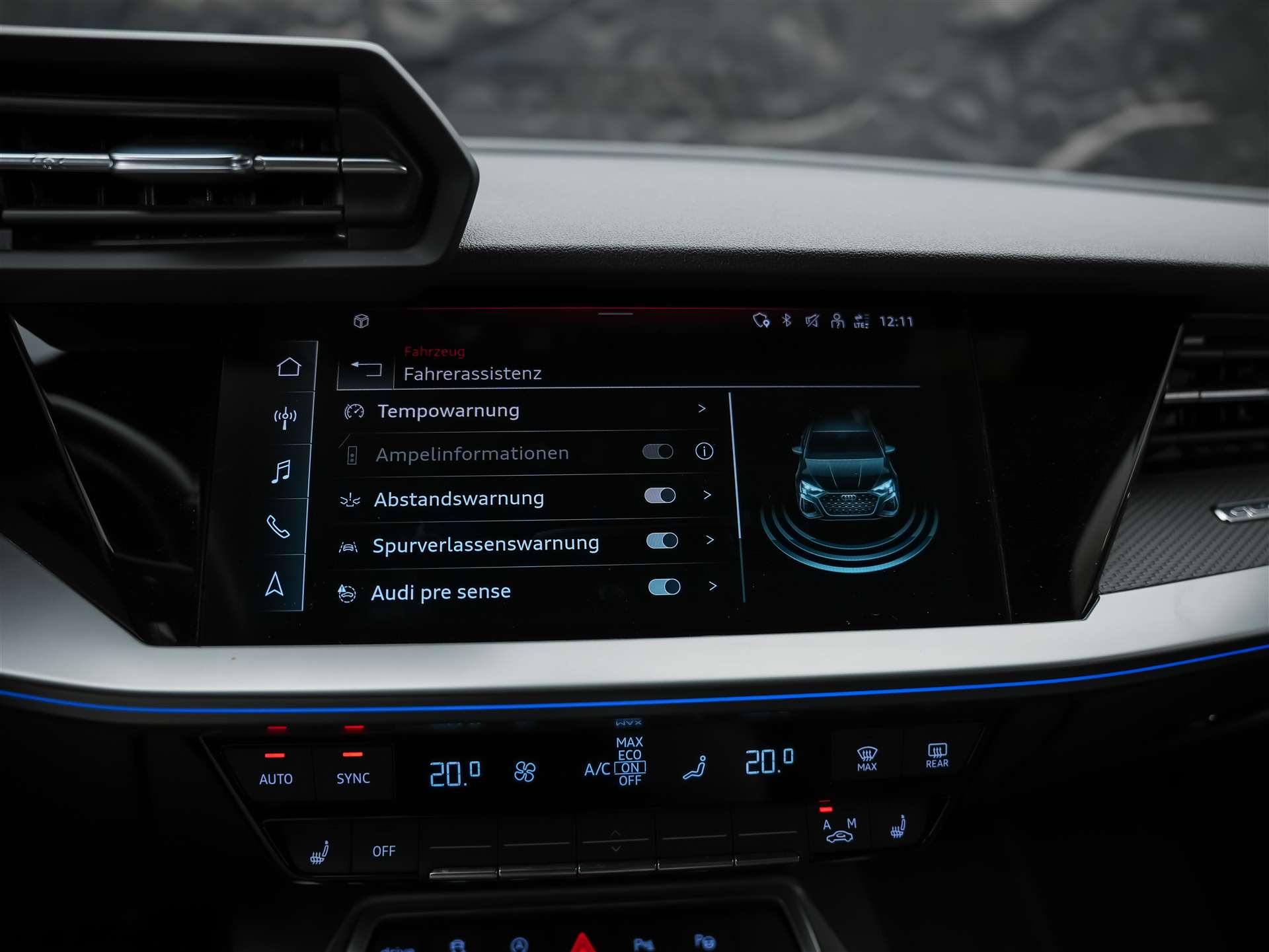 AUDI RS3 Sportback 2.5 TSI quattro S-tronic *RS Sport Abgasanlage*RS Sportsitze*Sitzheizung*Adaptives Fahrwerk-image-32