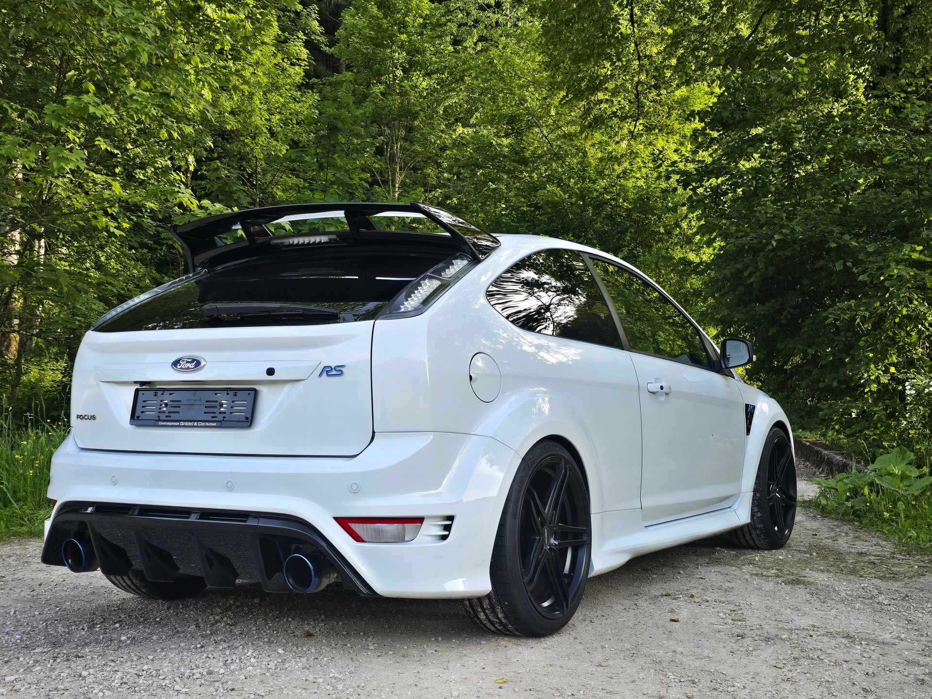 FORD Focus 2.5 Turbo RS 360PS-showroom-element-2