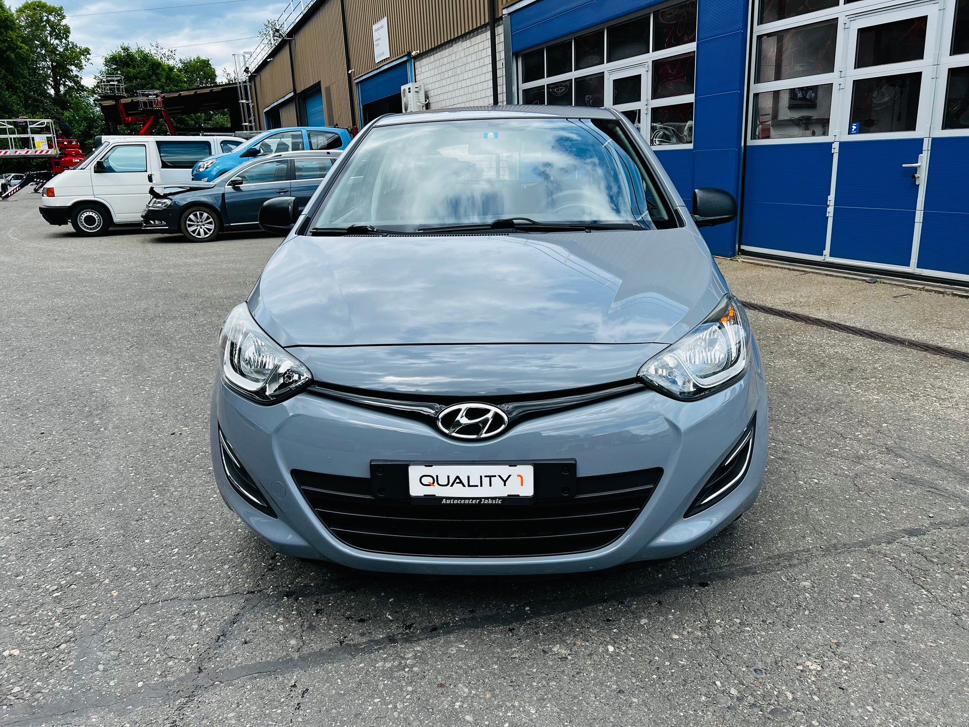 HYUNDAI i20 1.2 exxtra-image-1