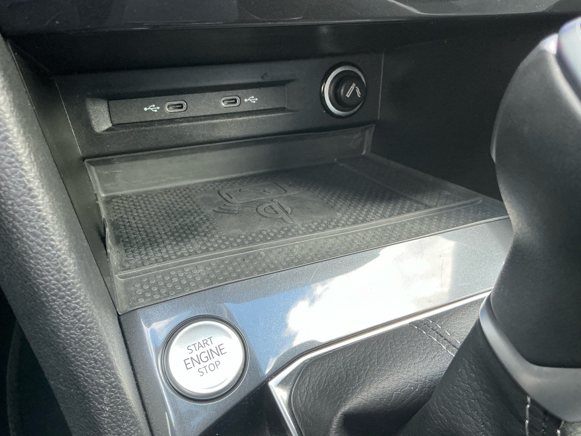 VW Tiguan Allspace R-LINE 4 MOTION *** ANHÄNGEKUPPLUNG & 7 SITZER ***-image-22