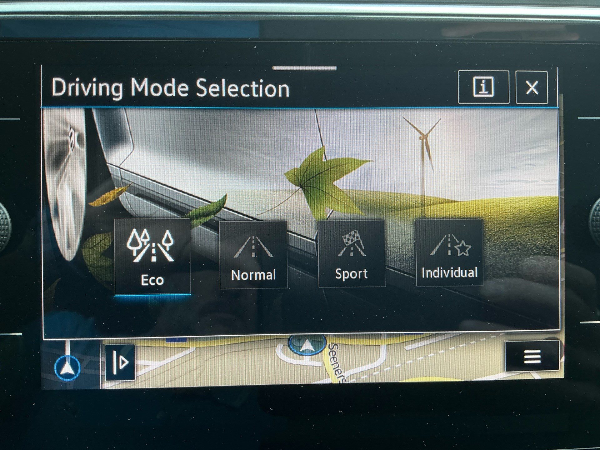 VW Tiguan Allspace R-LINE 4 MOTION *** ANHÄNGEKUPPLUNG & 7 SITZER ***-image-13