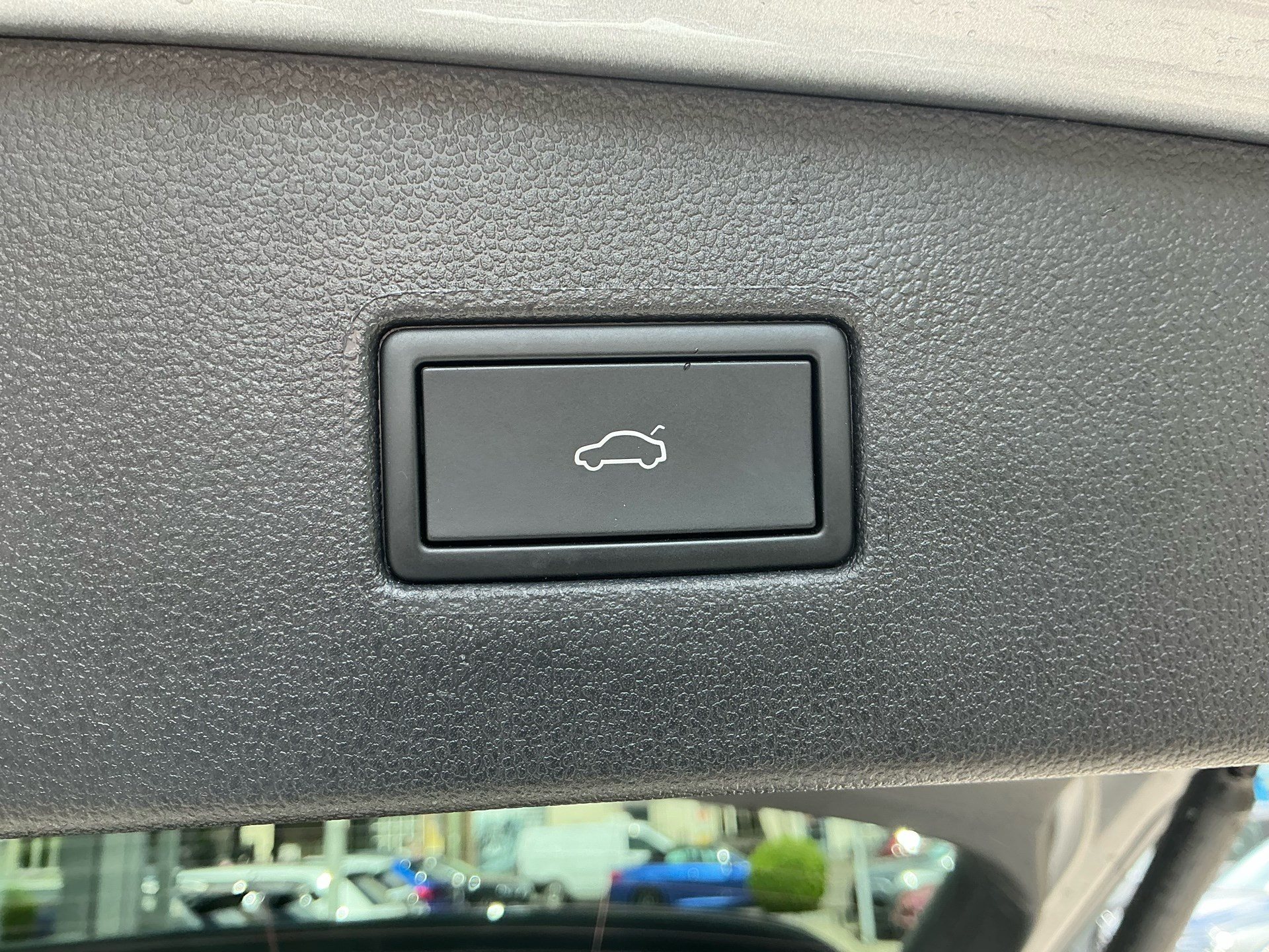 VW Tiguan Allspace R-LINE 4 MOTION *** ANHÄNGEKUPPLUNG & 7 SITZER ***-image-26