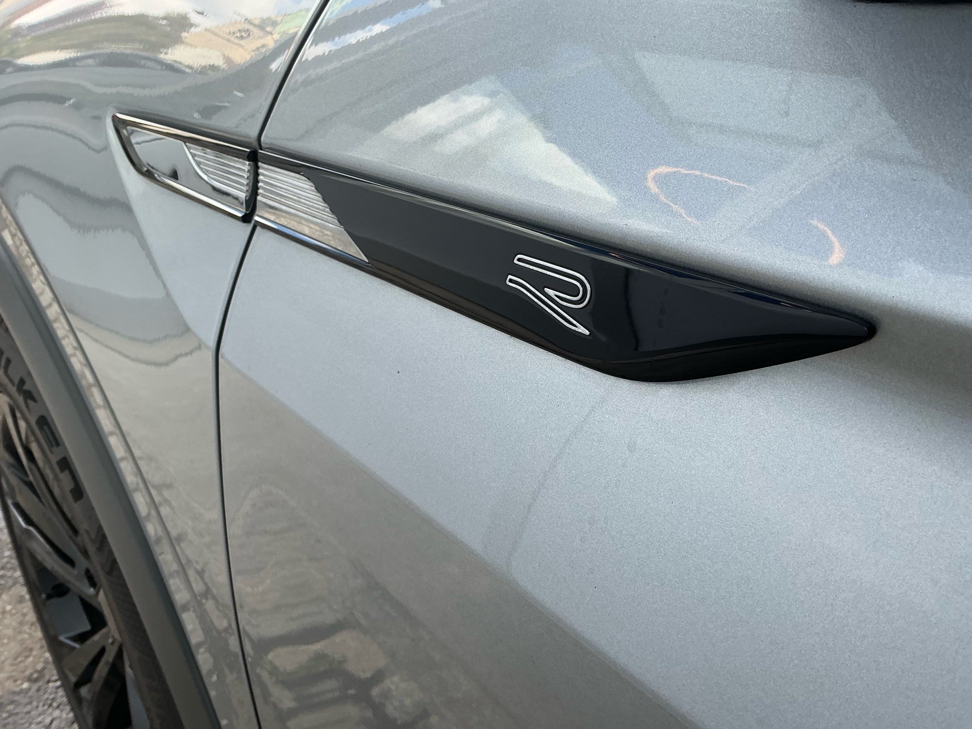 VW Tiguan Allspace R-LINE 4 MOTION *** ANHÄNGEKUPPLUNG & 7 SITZER ***-image-28