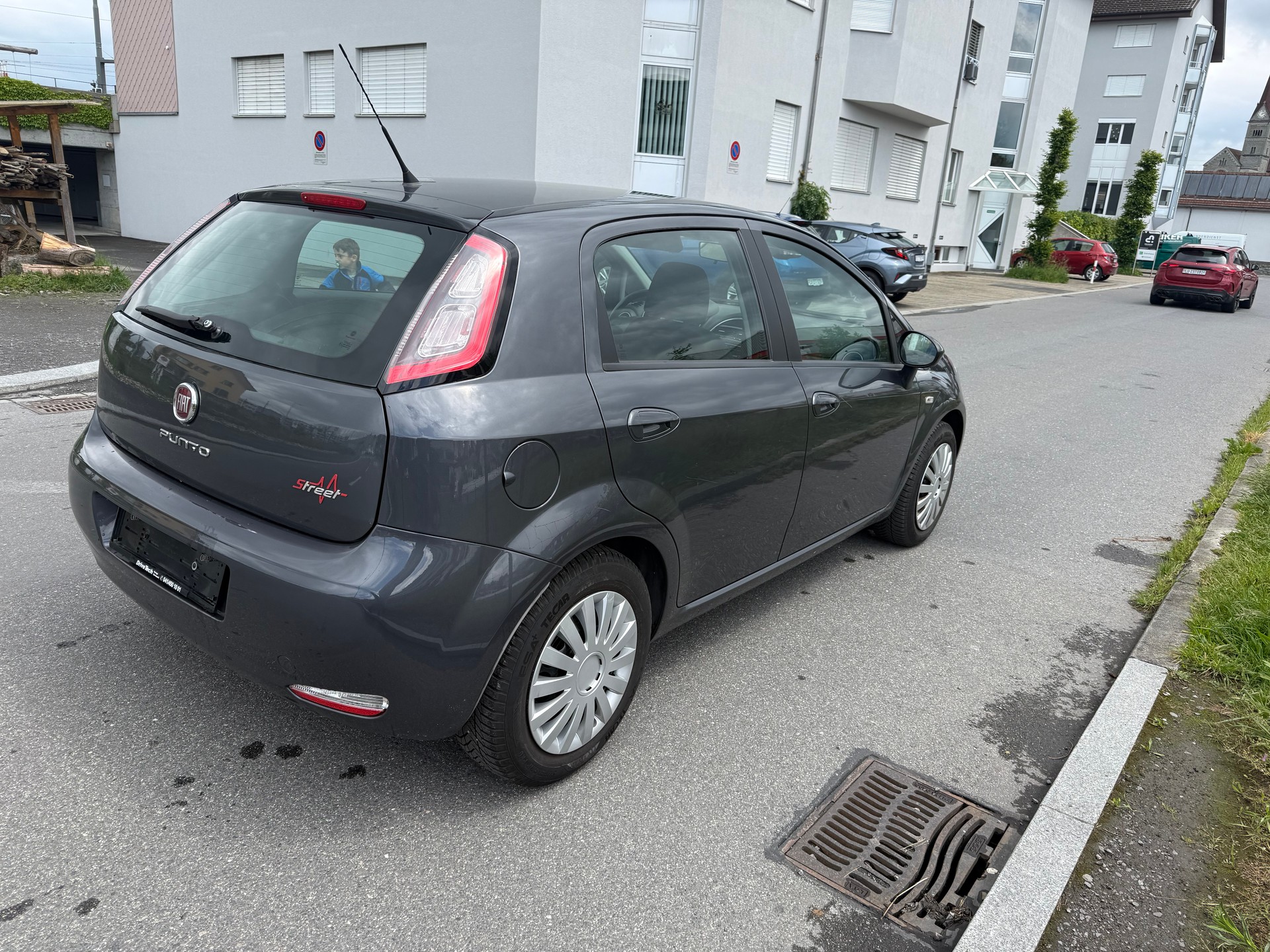 FIAT Punto 1.2 Pop Star-image-3