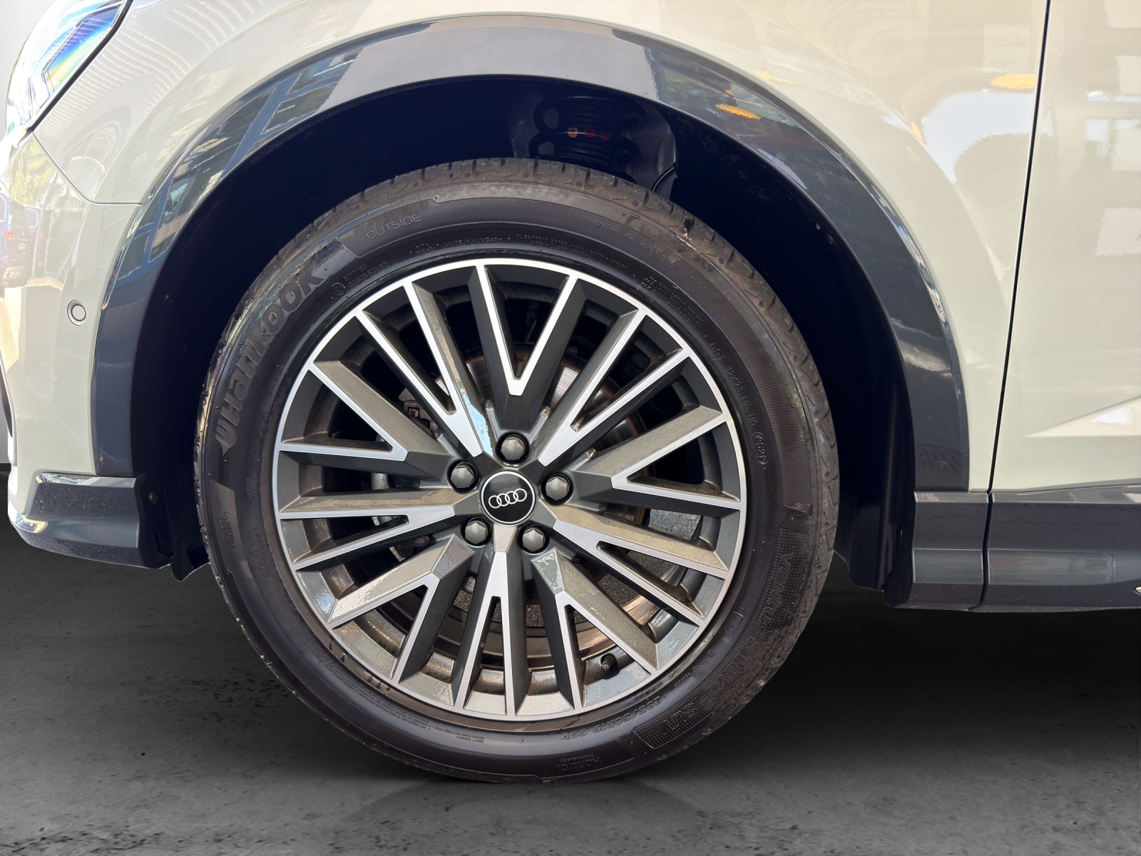 AUDI Q3 35 TFSI S line Attraction S-tronic-image-13